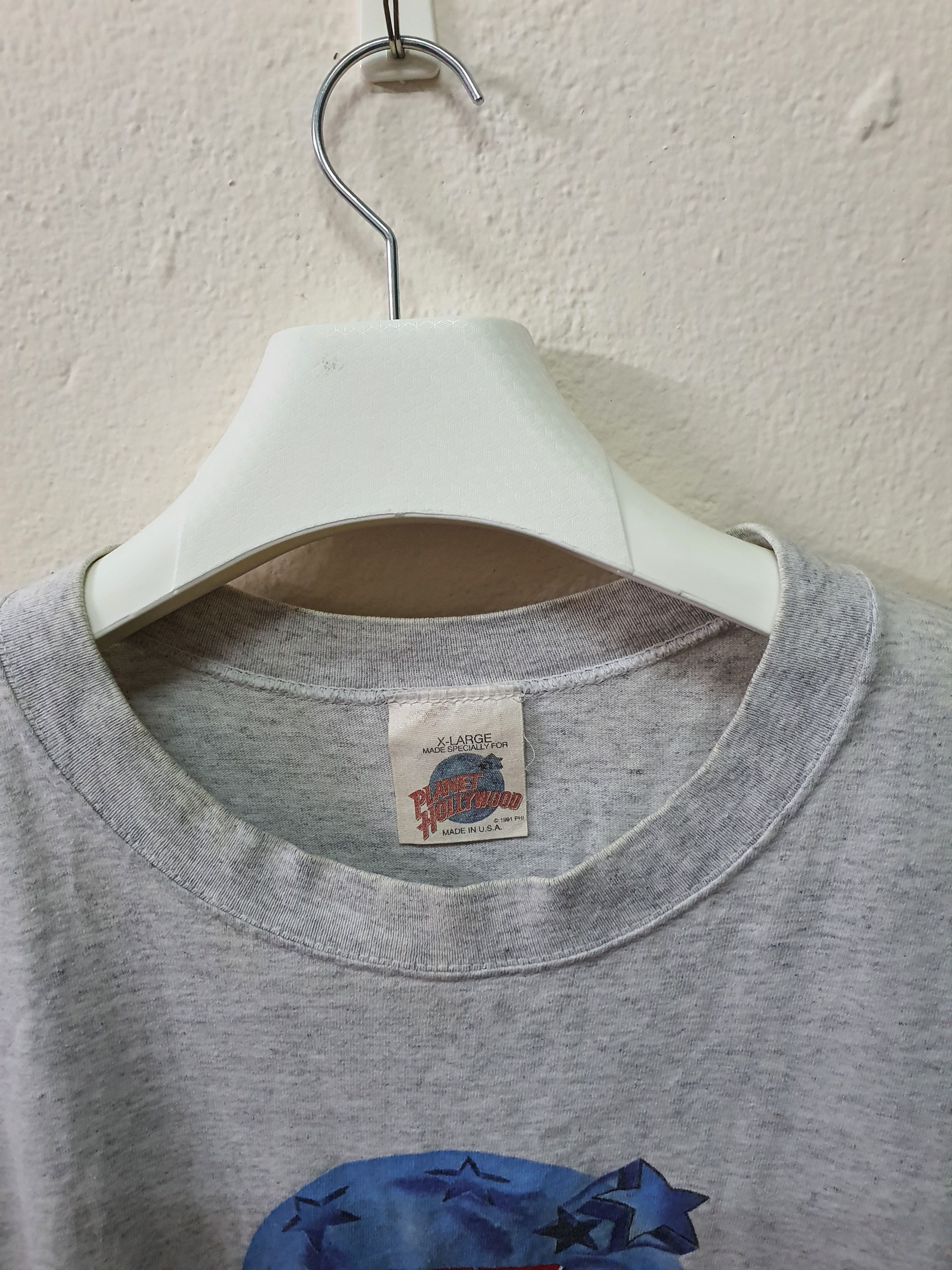 Planet Hollywood vintage Planet Hollywood t-shirt Size US XL / EU 56 / 4 - 5 Thumbnail