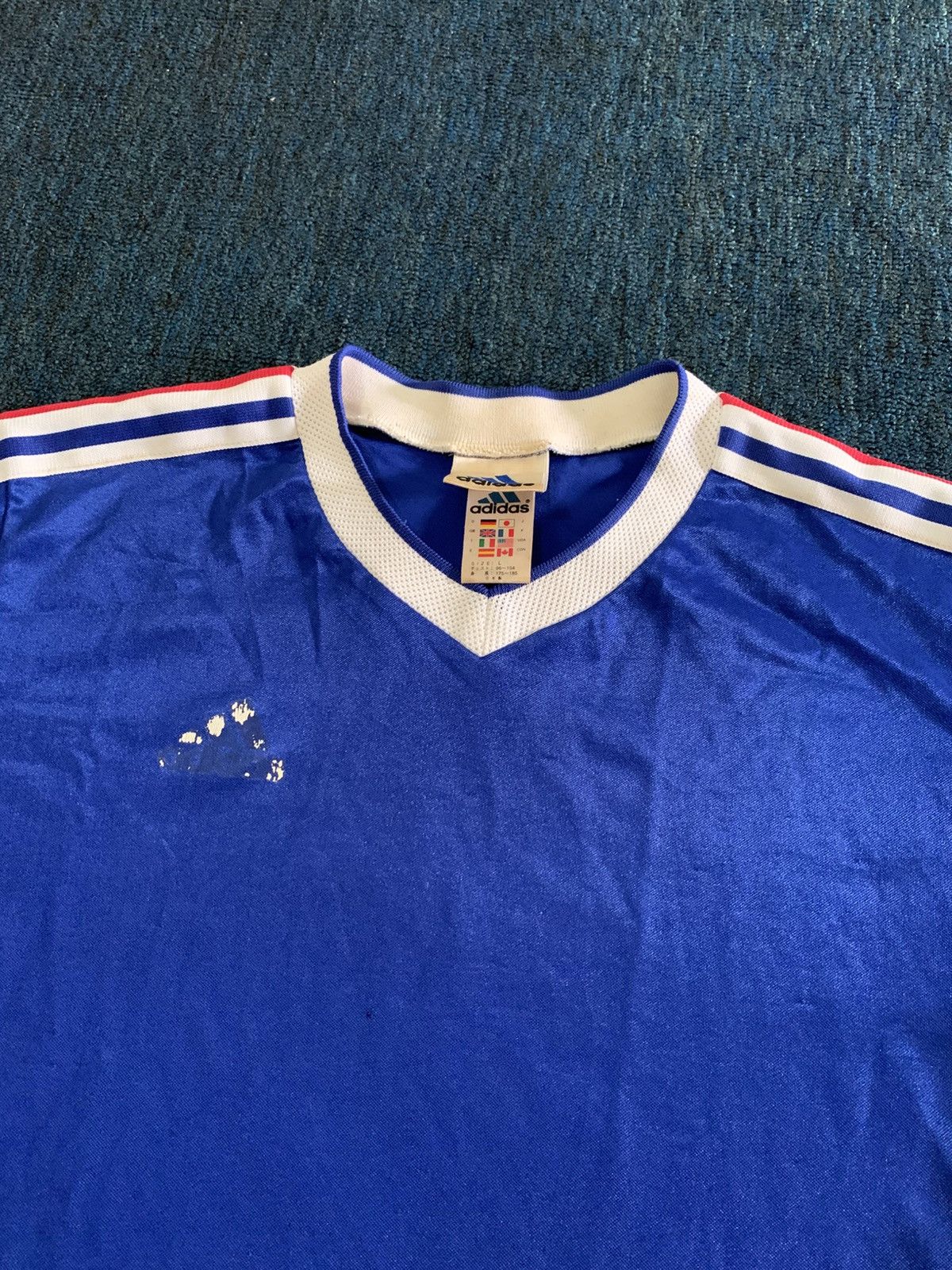 Adidas Vtg Jersey Adidas Size US M / EU 48-50 / 2 - 2 Thumbnail
