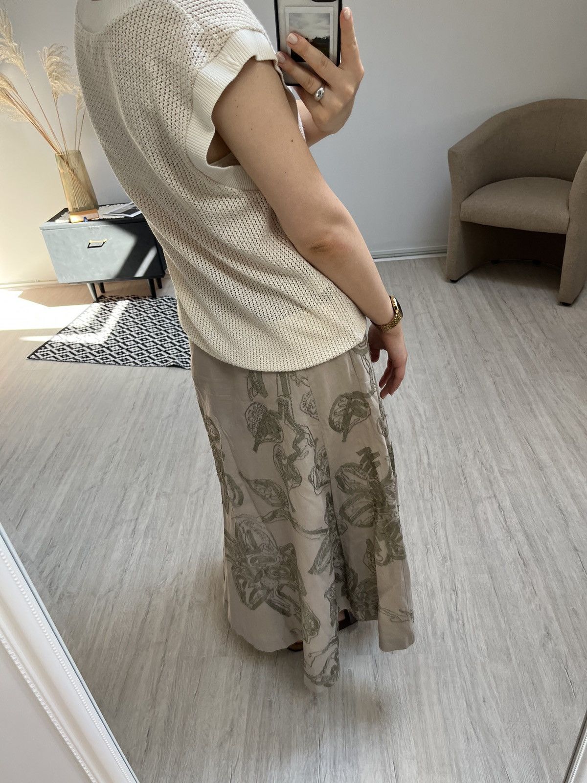 Dries Van Noten DRIES VAN NOTEN Embroidered flowers linen skirt 00s vintage Size 26" / US 2 / IT 38 - 3 Thumbnail