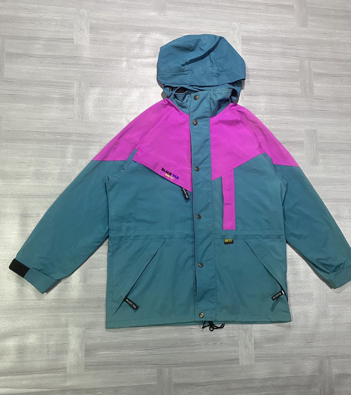 BLACKYAK Vintage BlackYak Gore-Tex Muticolour Jacket Size US XL / EU 56 / 4 - 3 Thumbnail