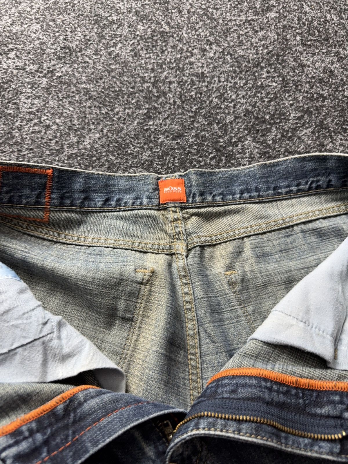Hugo Boss Vintage 00s Distressed Hugo Boss Orange Blue Denim Jeans Size US 34 / EU 50 - 13 Thumbnail