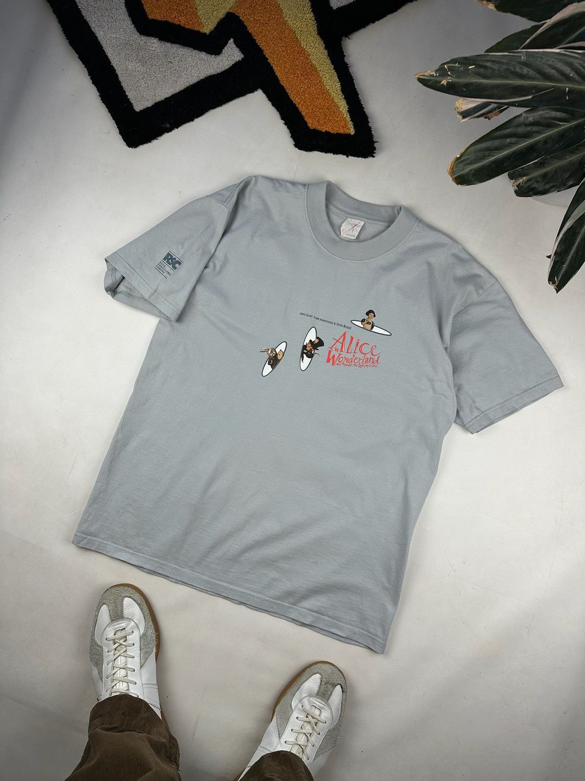 Cartoon Network × Vintage VINTAGE ALICE IN WONDERLAND RABBIT TEE VERY RARE Size US M / EU 48-50 / 2 - 3 Thumbnail