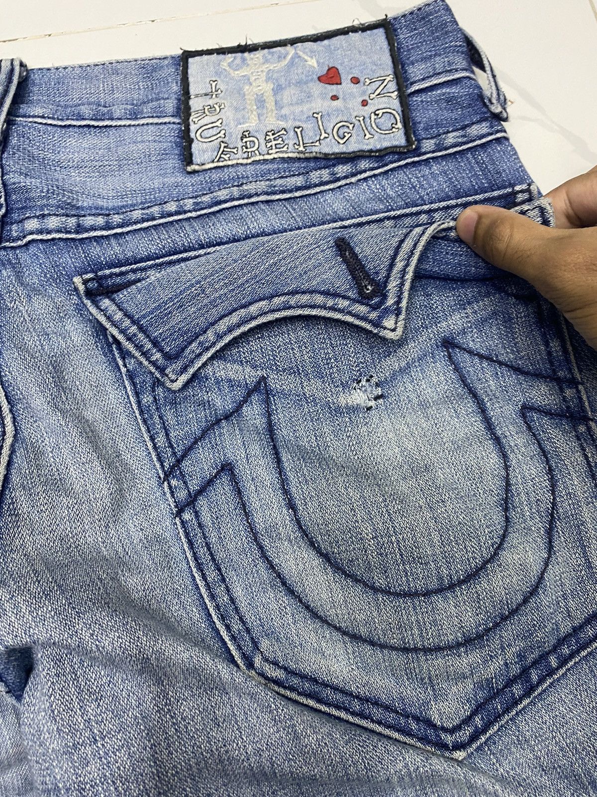 True Religion GRAIL🔥TRUE RELIGION PATCHWORK DISTRESSED DENIM JEANS Size US 34 / EU 50 - 14 Thumbnail
