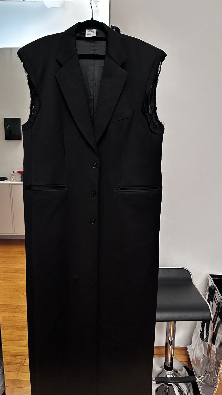 Vetements Sleeveless Single-Breasted Coat