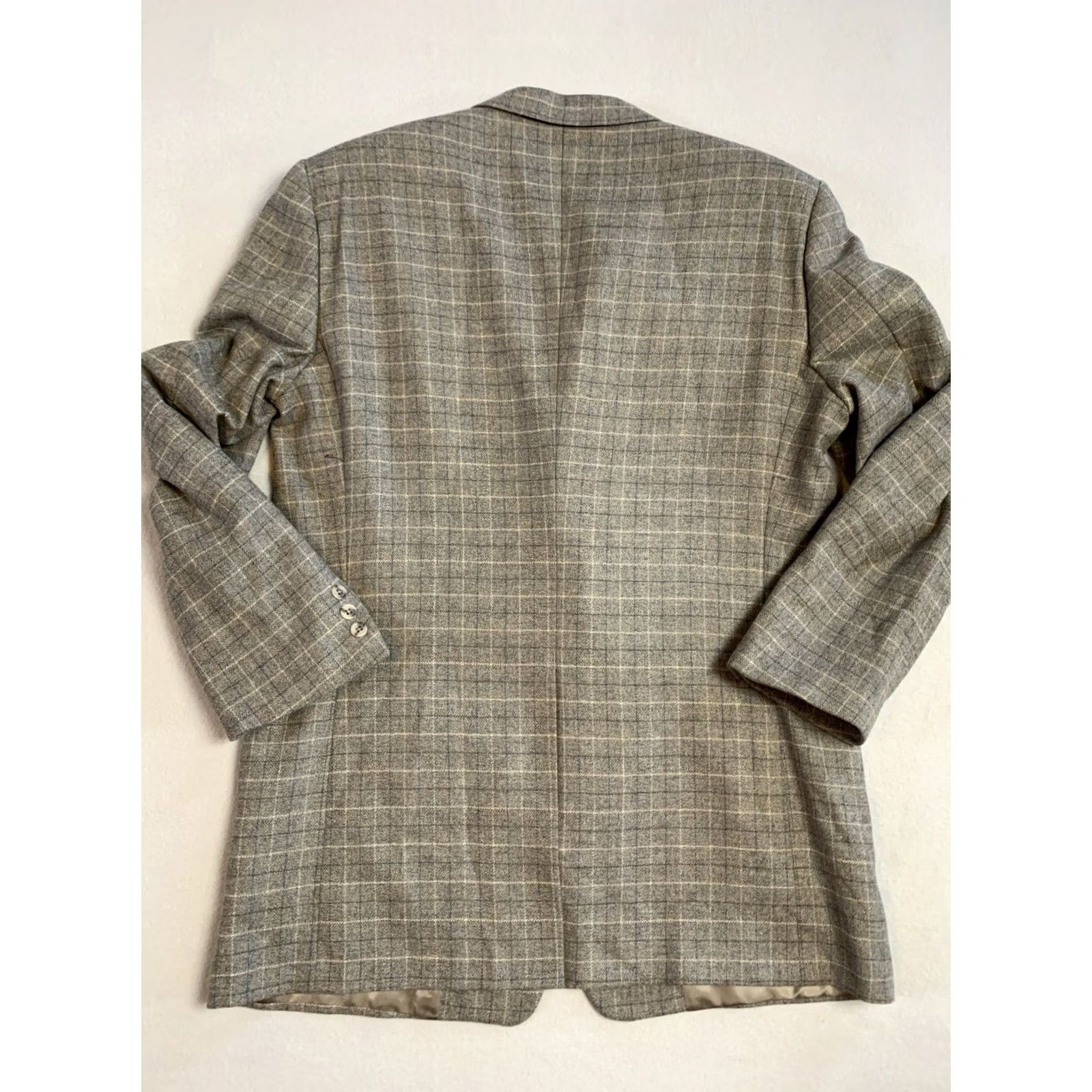 Vintage Hickey Freeman Blazer Mens 44L Plaid Grey Tweed Cashmere Wool 2-Button Single-Breasted Notch Lapel Jacket Coat || Mens Blazer Size 44R - 2 Thumbnail