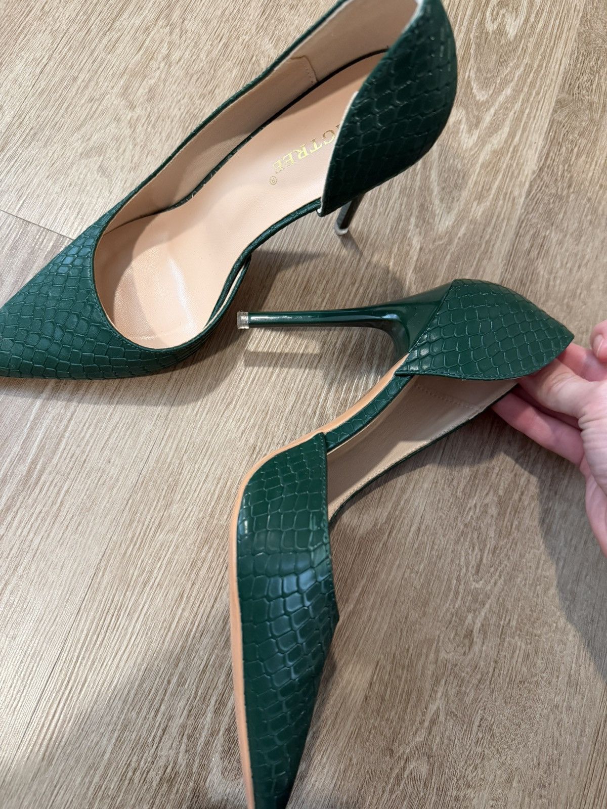 Other Green heels crocodile pattern Size US 9.5 / IT 39.5 - 2 Thumbnail