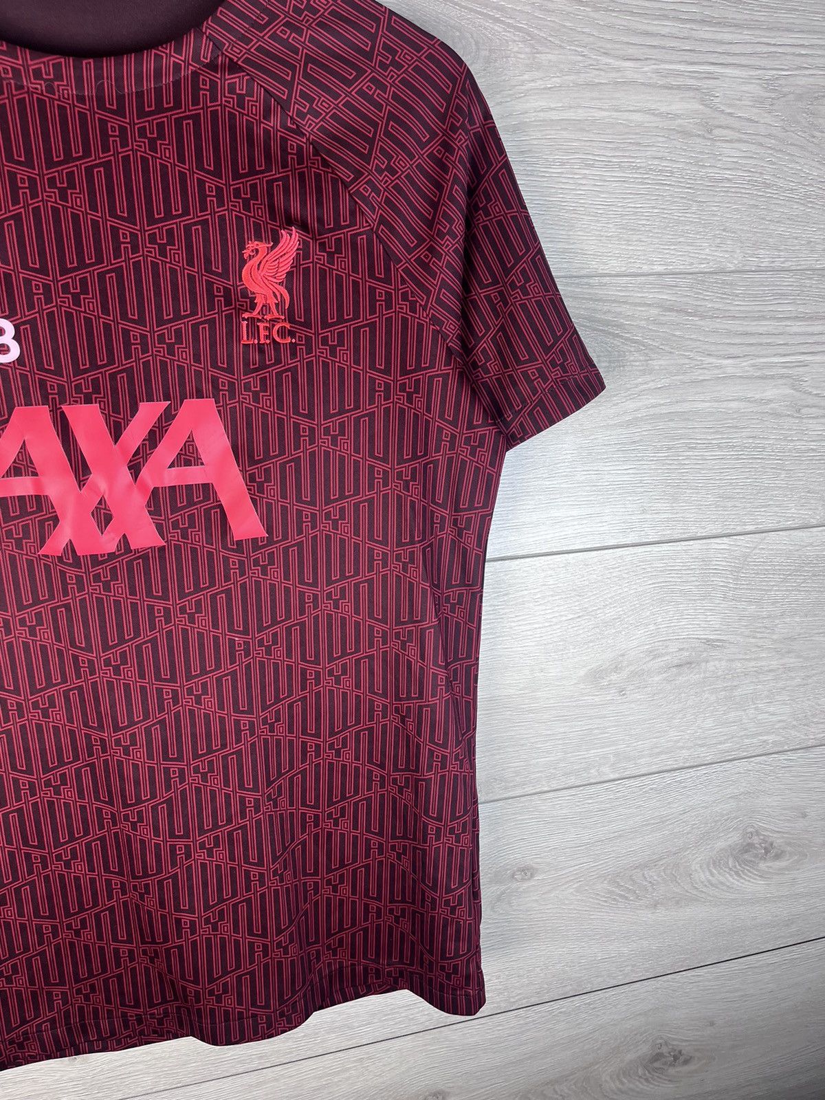 Nike Men's soccer jersey Nike FC Liverpool U18 size M made 🇬🇪 Size US M / EU 48-50 / 2 - 3 Thumbnail