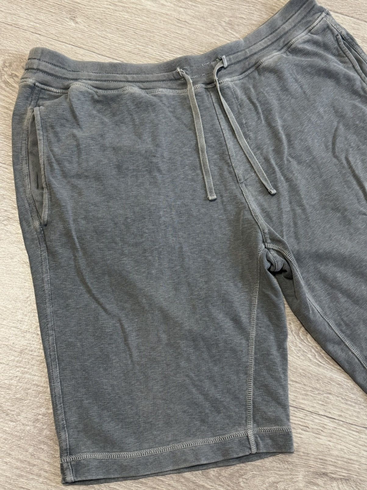 Stone Island 🔷Stone Island Washed Cargo Shorts🔷 Size US 38 / EU 54 - 2 Thumbnail