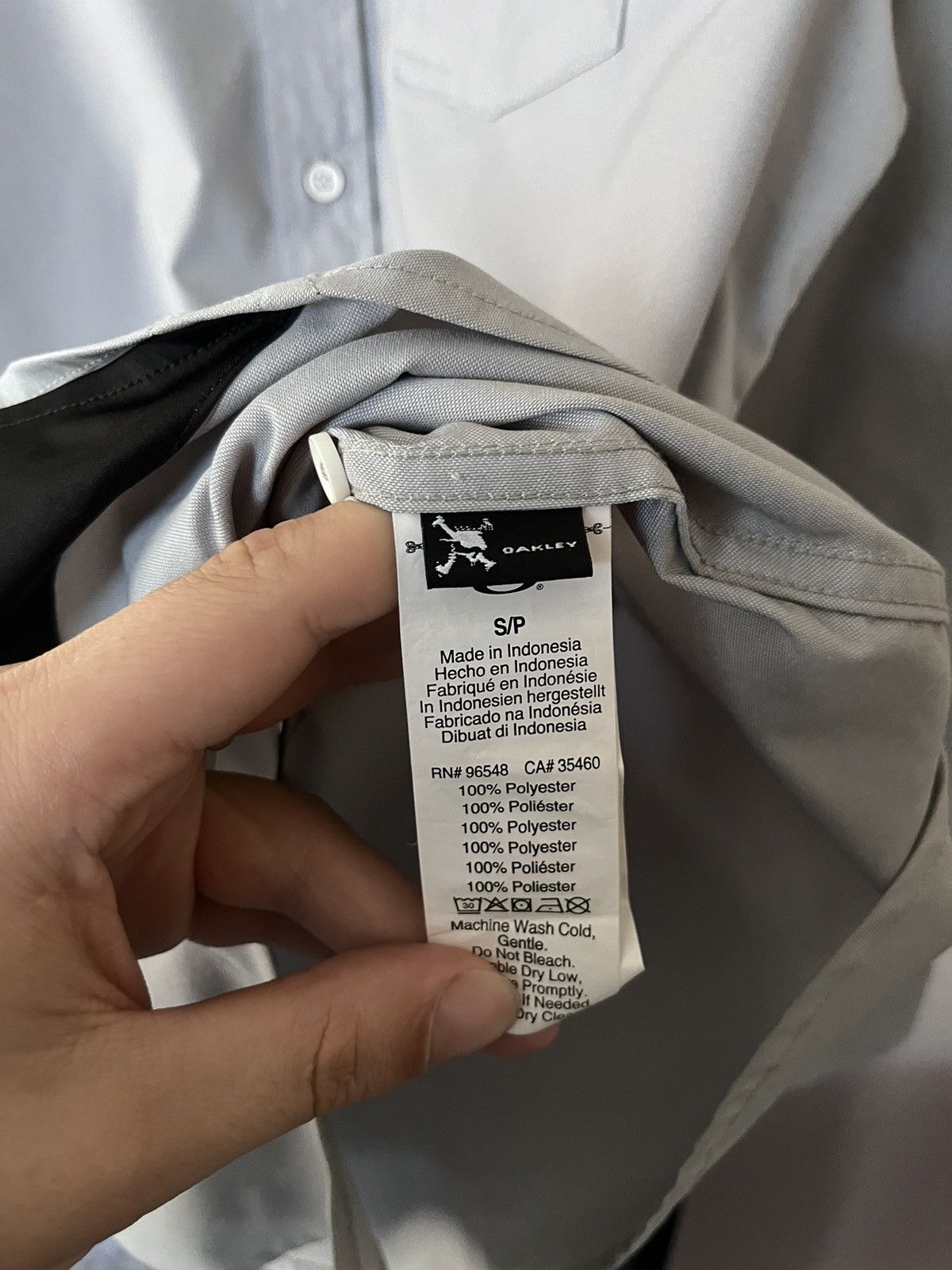 Oakley Oakley Y2K Vintage Long Sleeve Shirt Grey Size US S / EU 44-46 / 1 - 7 Thumbnail