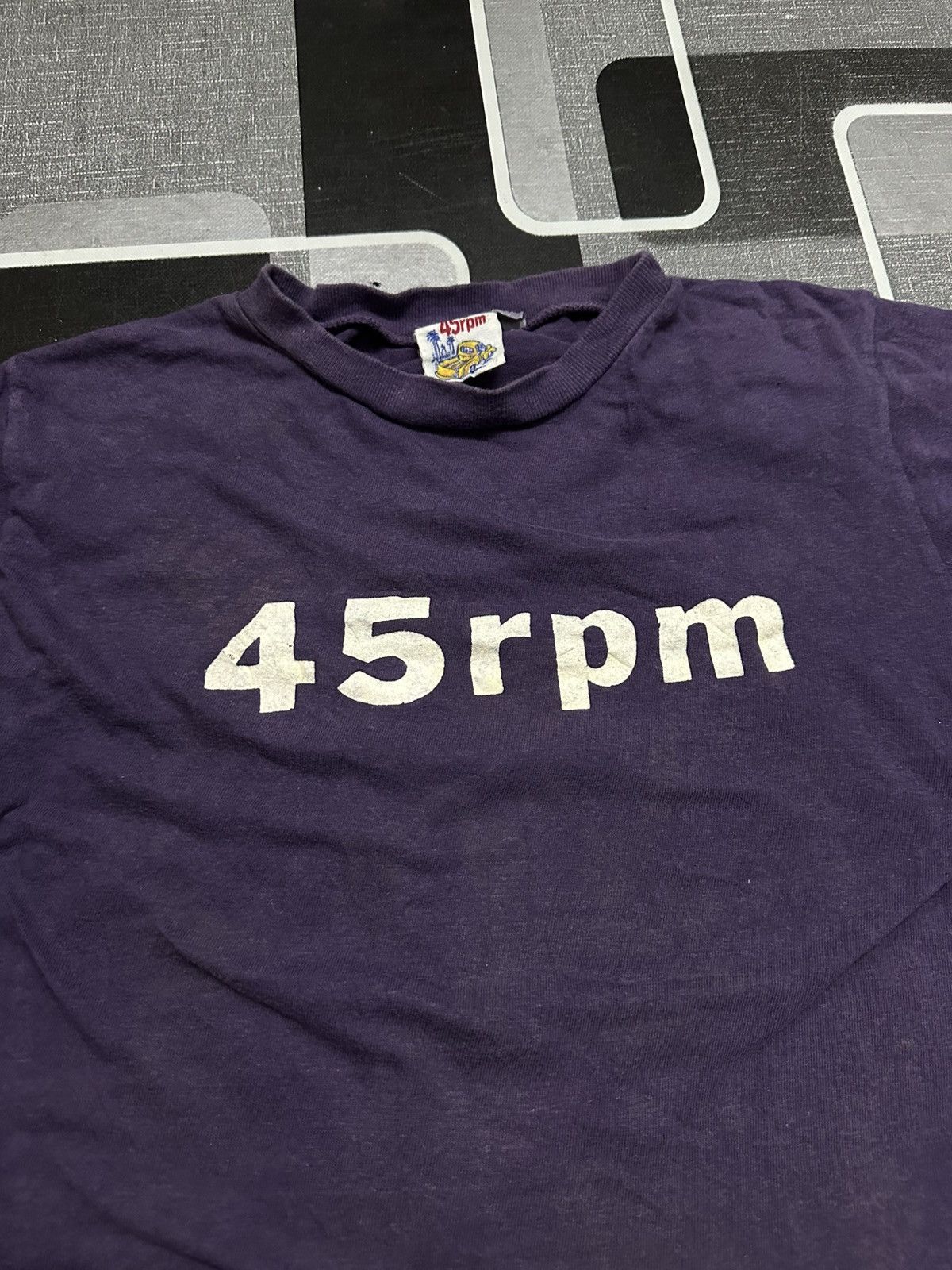 45rpm 45Rpm Og Logo Japan Purple T-Shirt Fit S Size US S / EU 44-46 / 1 - 3 Thumbnail