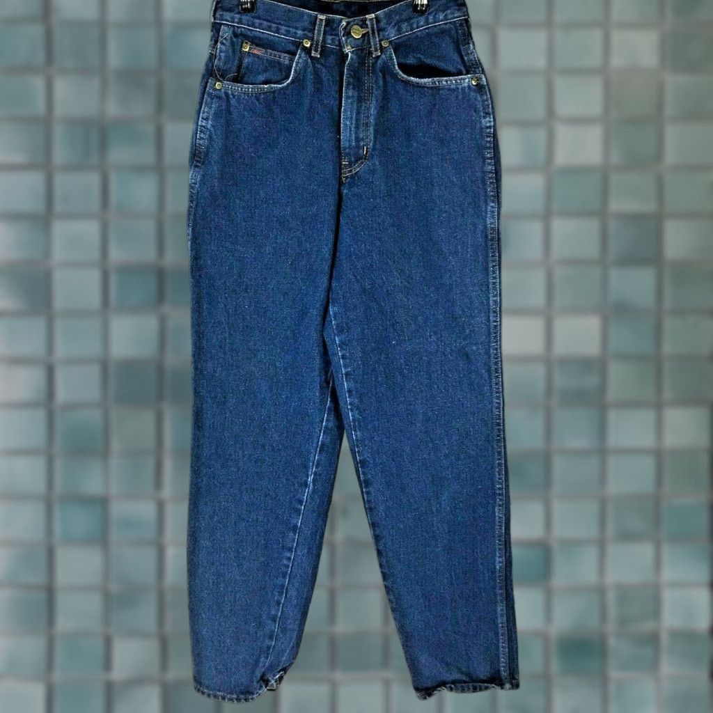 Vintage CHIC High Rise Mom Jeans Womens Blue Size 8 26x31 Denim USA Size 30" / US 8 / IT 44 - 1 Thumbnail