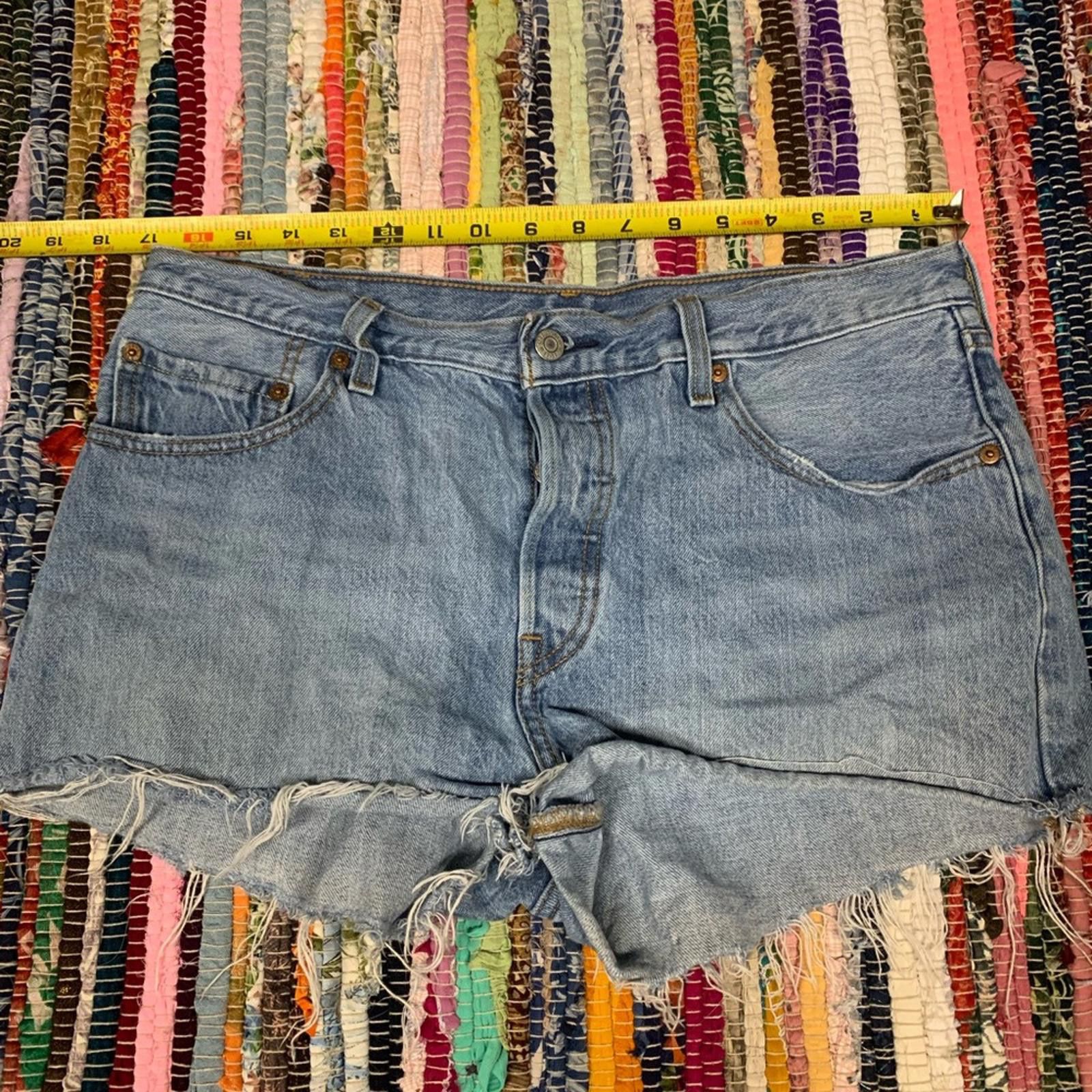 Levi's Levi's Light Blue 501 Jeans Size 31" - 1 Thumbnail