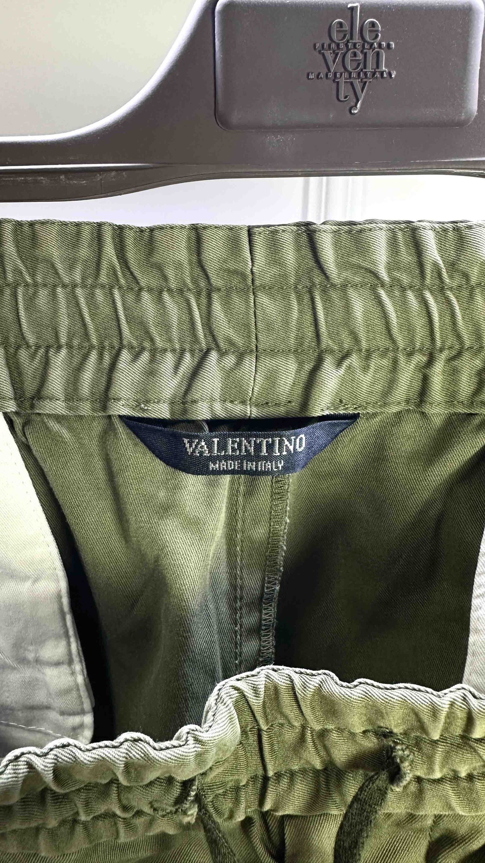 Valentino Men's pants VALENTINO GARAVANI Size US 32 / EU 48 - 6 Thumbnail