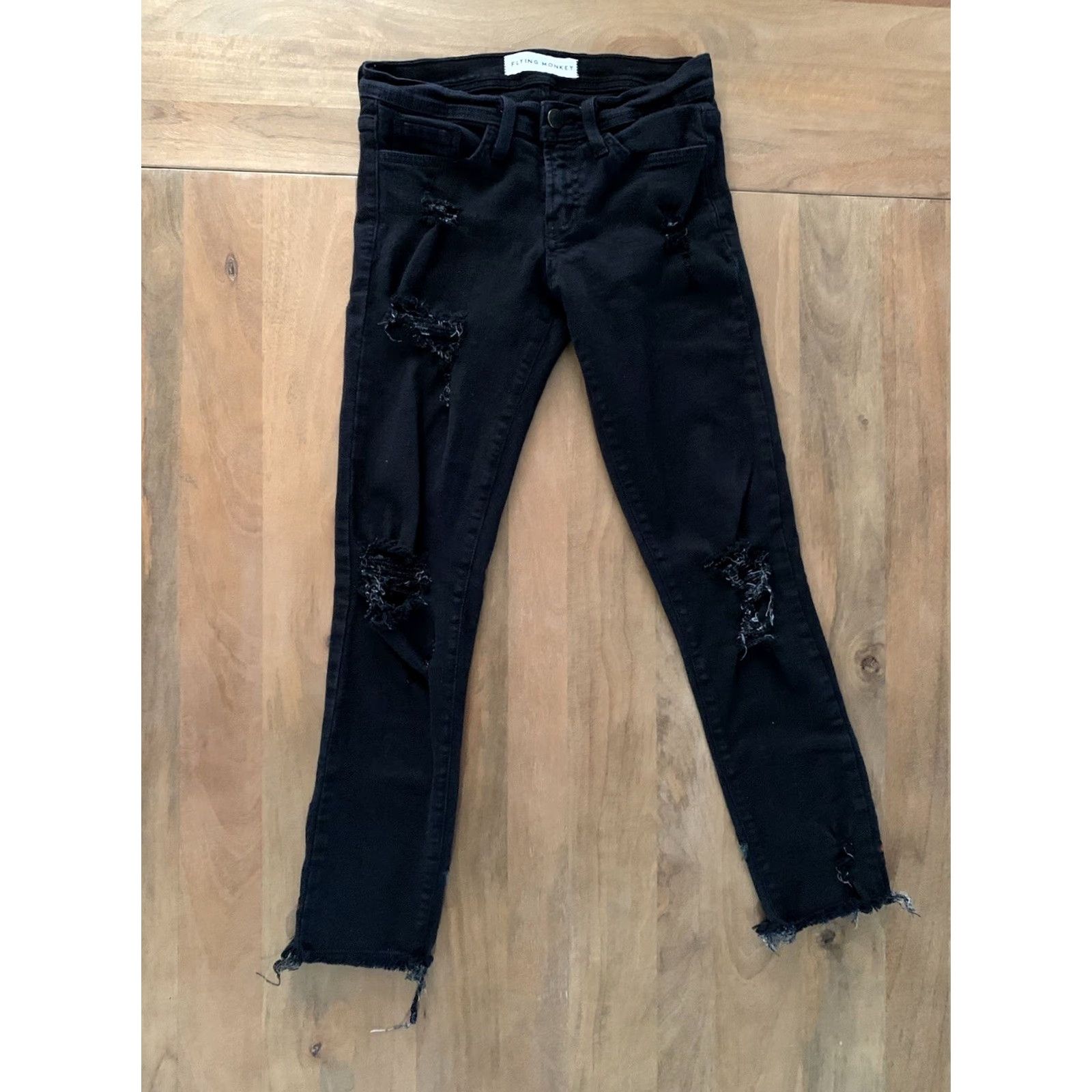 Vintage VINTAGE Flying Monkey Rose Embroidered Jeans Women’s 25x25 Black Floral Skinny Low Rise Size 42" / US 20 - 3 Thumbnail