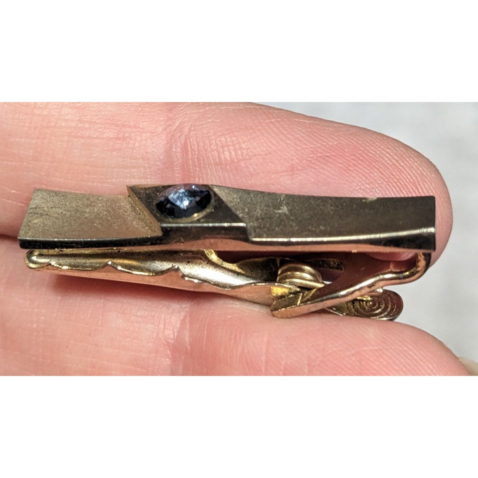 Other Vintage Foster Gold Tone Tie Clip With Grey Faceted Stone Size ONE SIZE - 9 Thumbnail