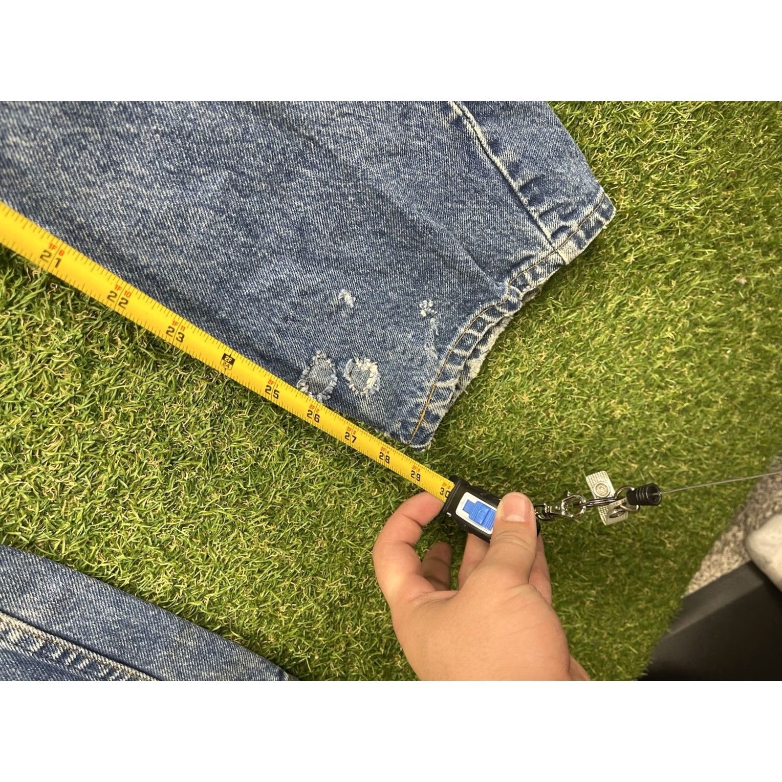 Levi's VINTAGE Levi's 505 Jeans Mens 30x29 Regular Straight Denim Blue 90s Theme 5-Pocket Program Mens Size US 30 / EU 46 - 5 Thumbnail