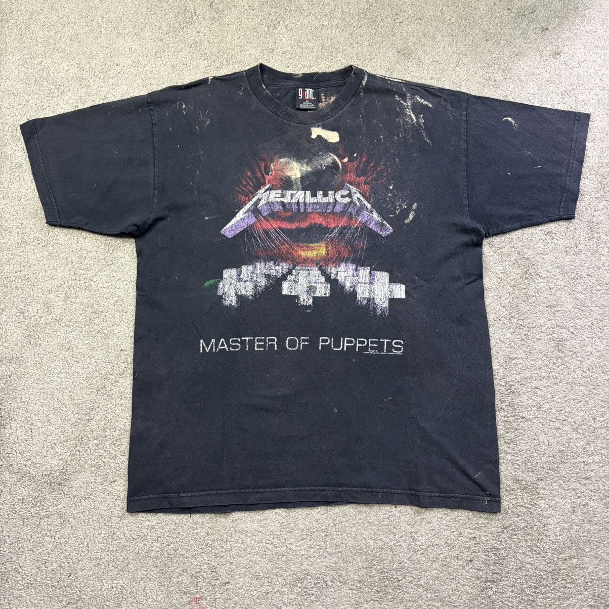 Metallica metallica vintage tee giant tag Size US XL / EU 56 / 4 - 1 Thumbnail