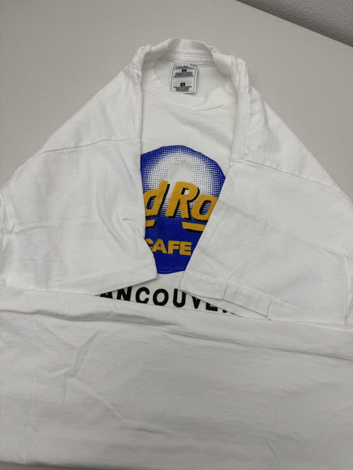 Hard Rock Cafe Vintage 90s Hard Rock Cafe Vancouver Tshirt M Single Stitch Size US M / EU 48-50 / 2 - 6 Thumbnail
