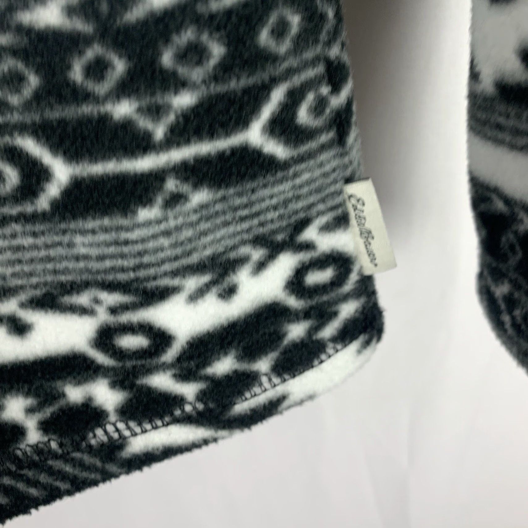 Eddie Bauer Eddie Bauer Womens Fleece Pullover Sweater 1/4 Zip Black Aztec Sz M Southwestern Womens Size M / US 6-8 / IT 42-44 - 6 Thumbnail