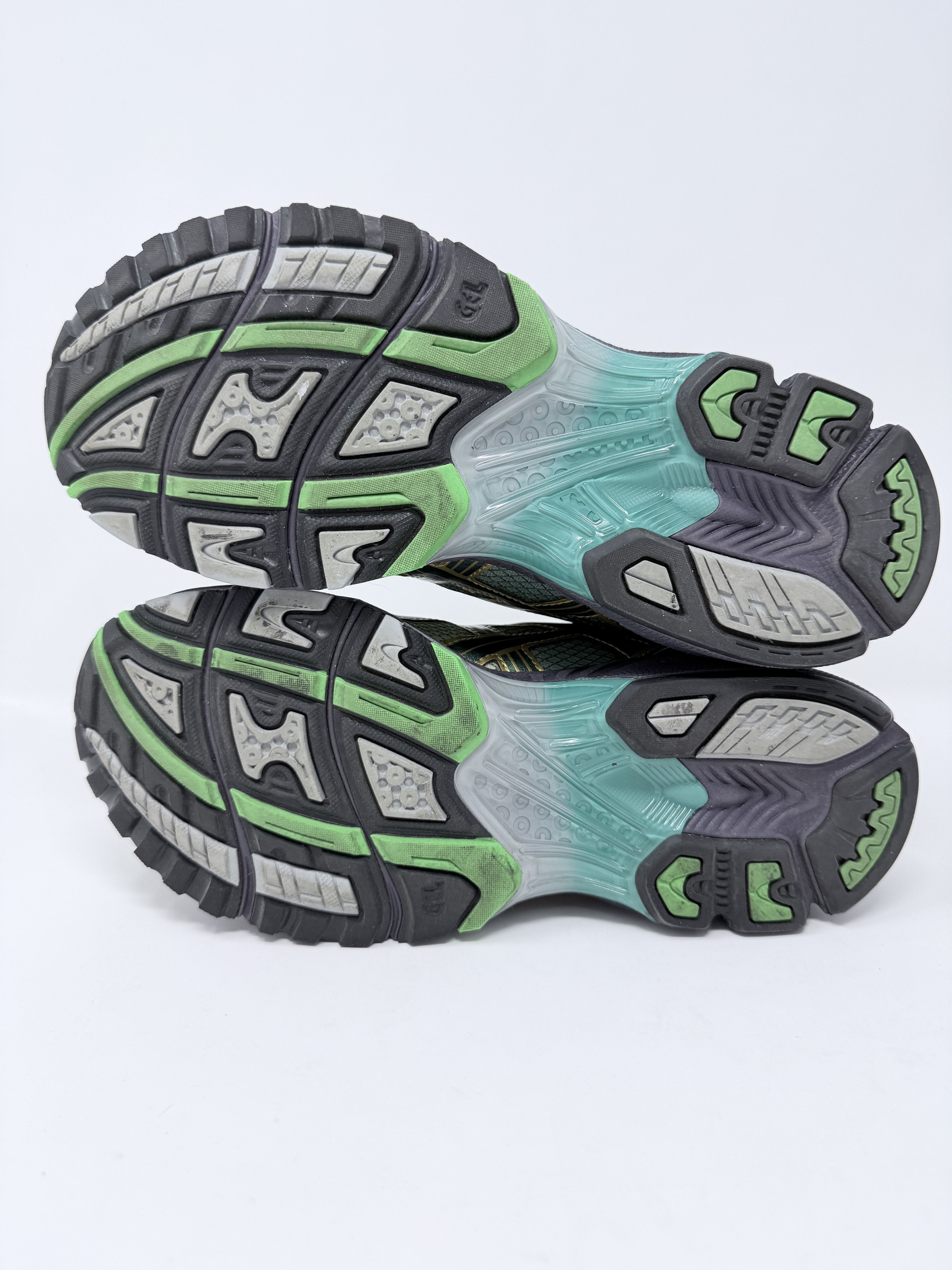 Asics P. Andrade Gel Kayano 14 Gradation Green Brazil PIET Size US 8.5 / EU 41-42 - 8 Thumbnail