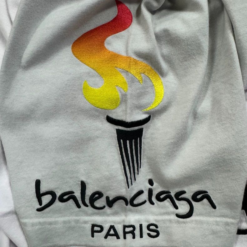 Balenciaga Balenciaga Inverted Embroidered Coke Wave Patchwork Short Size US S / EU 44-46 / 1 - 5 Thumbnail