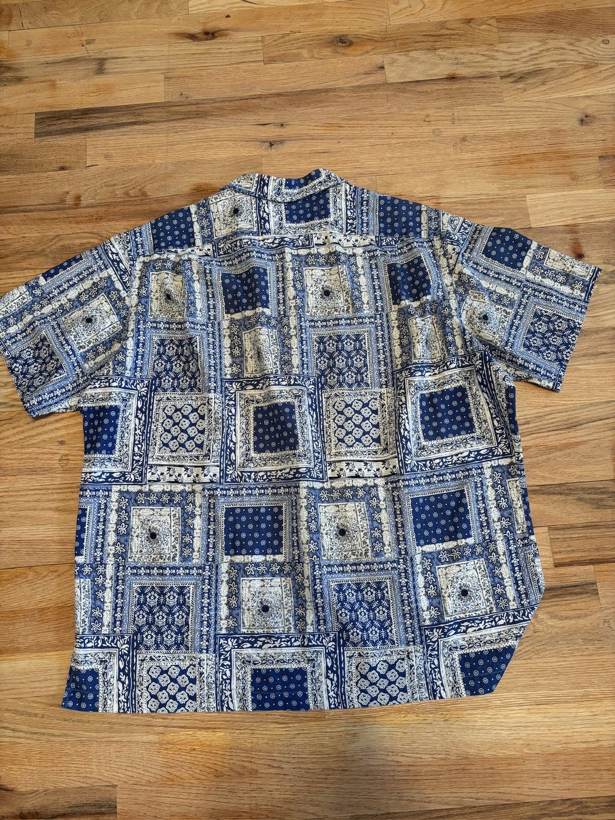 Polo Ralph Lauren Vintage Ralph Lauren Patchwork Blue Paisley Camp Collar Size US XL / EU 56 / 4 - 4 Thumbnail