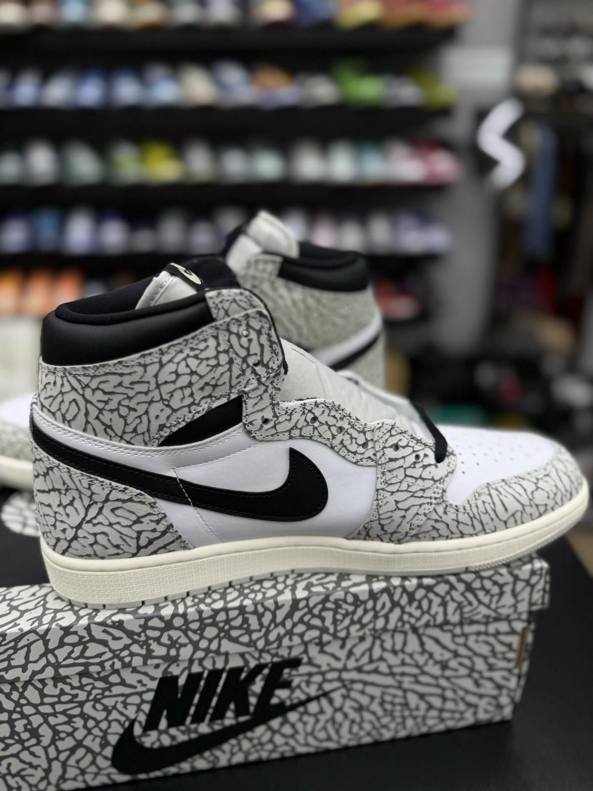 Jordan Brand Size 13 - Air Jordan 1 Retro OG High White Cement Black Size US 13 / EU 46 - 11 Thumbnail