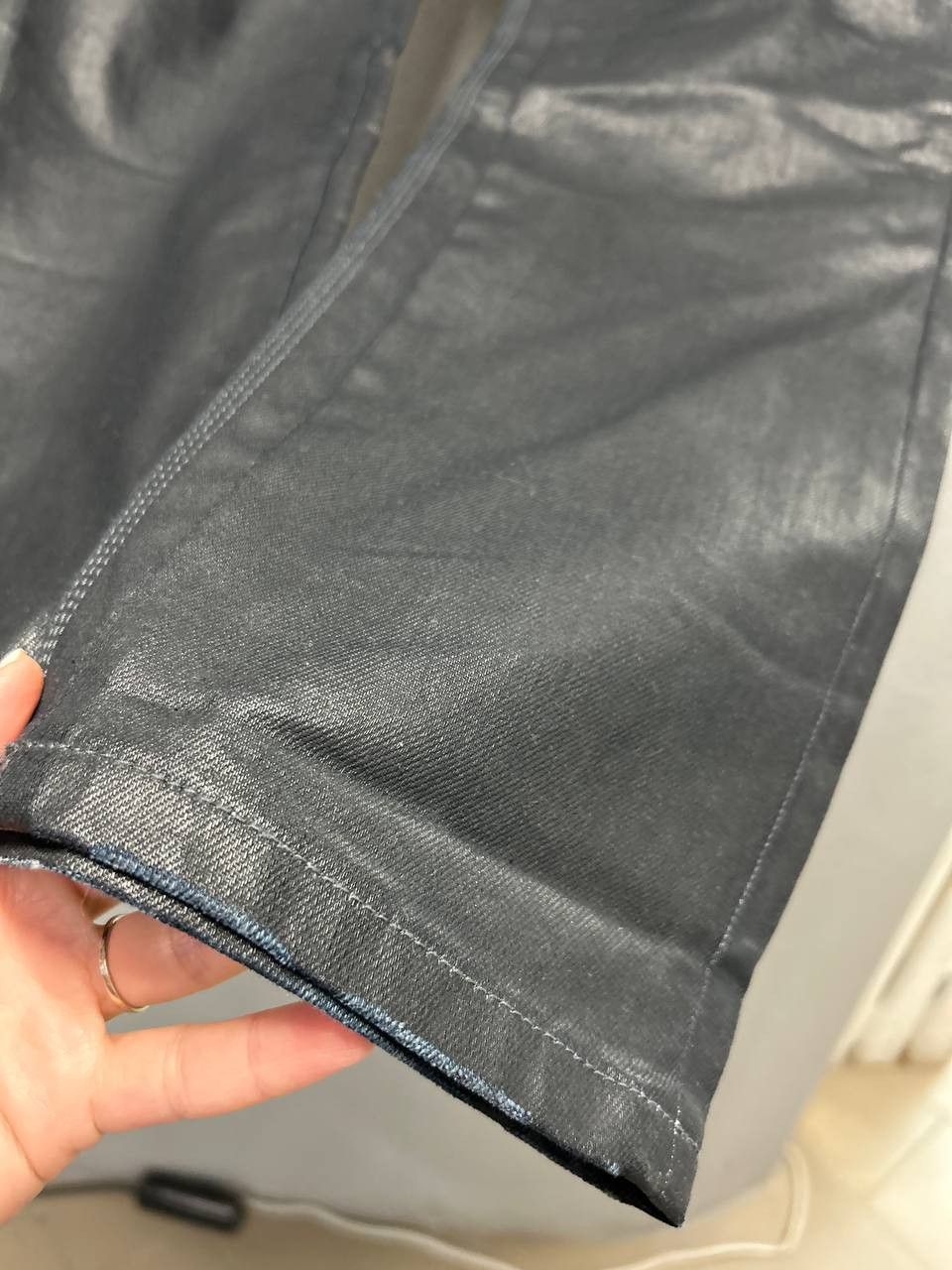 Porsche Design Chester Bennington Porsche Design mens waxed jeans W32 Size US 32 / EU 48 - 6 Thumbnail