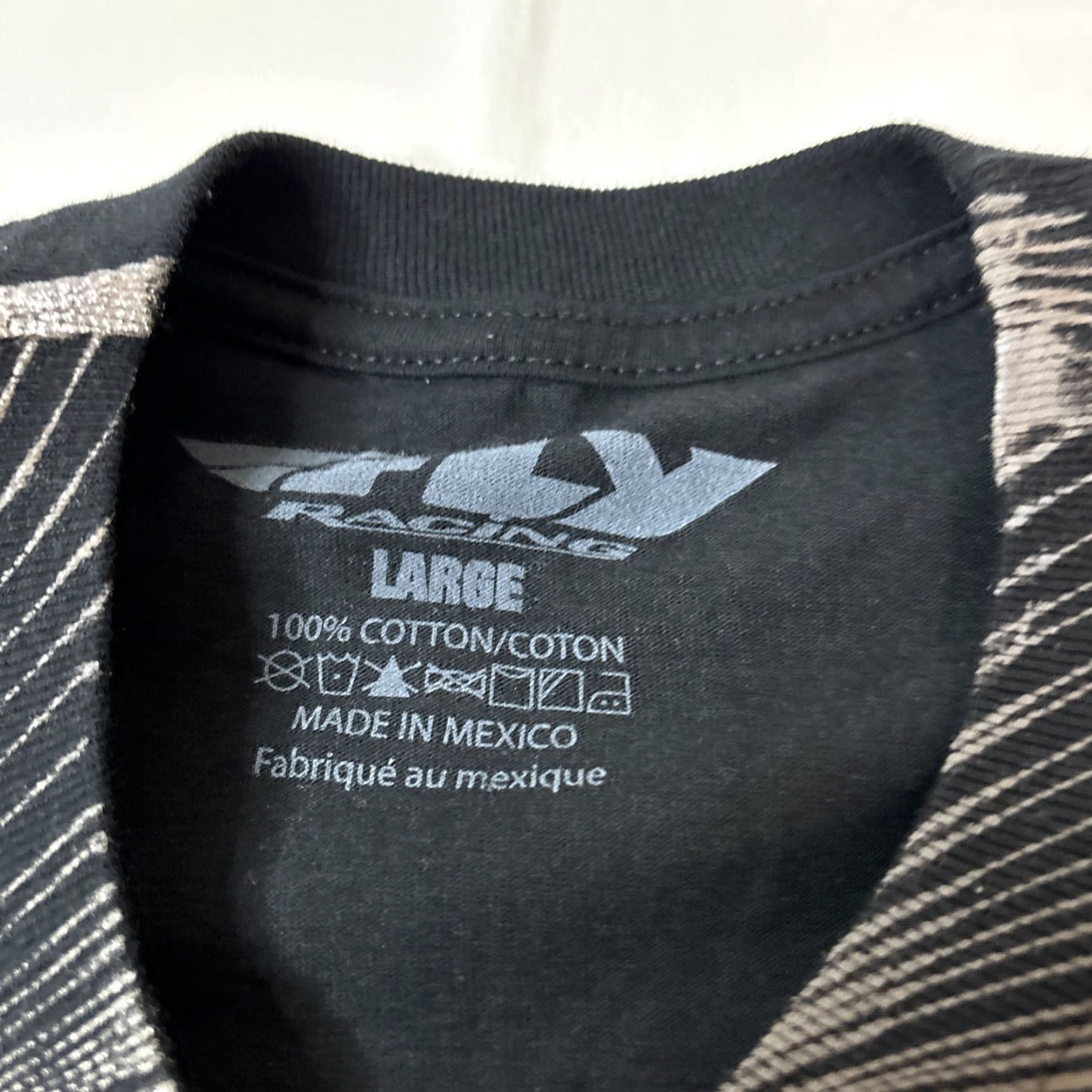 Vintage Fly Racing T-Shirt Men Large Black Geometric Pattern L Modern Shirt Mens Regular Size Black Geometric Fly Racing T-Shirt L Mens Size US L / EU 52-54 / 3 - 4 Thumbnail