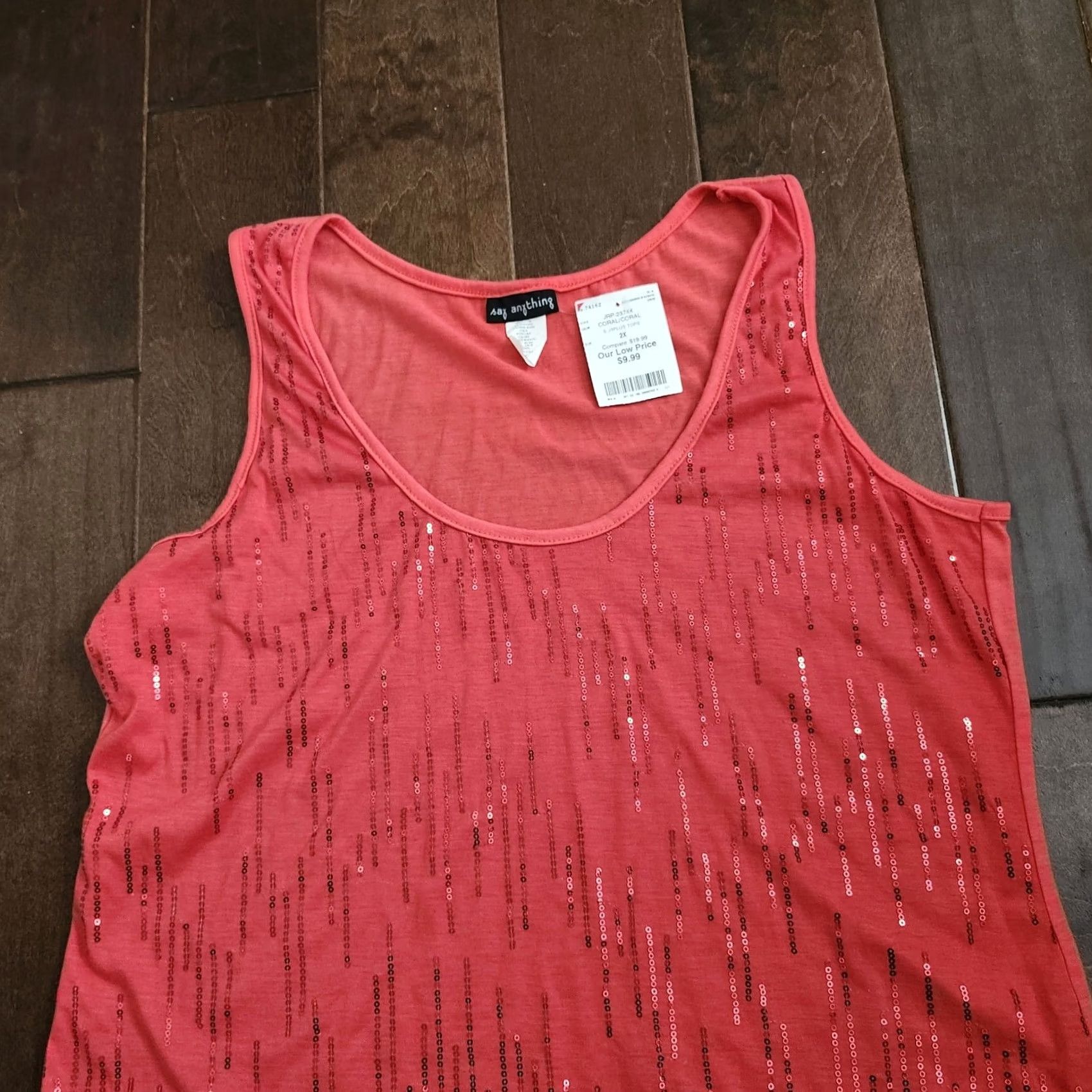 Vintage Say Anything Women's Red Short Sleeve Sequin Top 2X Pullover Casual Party/Cocktail Summer Spring Fall Womens Regular Short Sleeve Sequin Red 2X Size XXL / US 16-18 / IT 52-54 - 4 Thumbnail