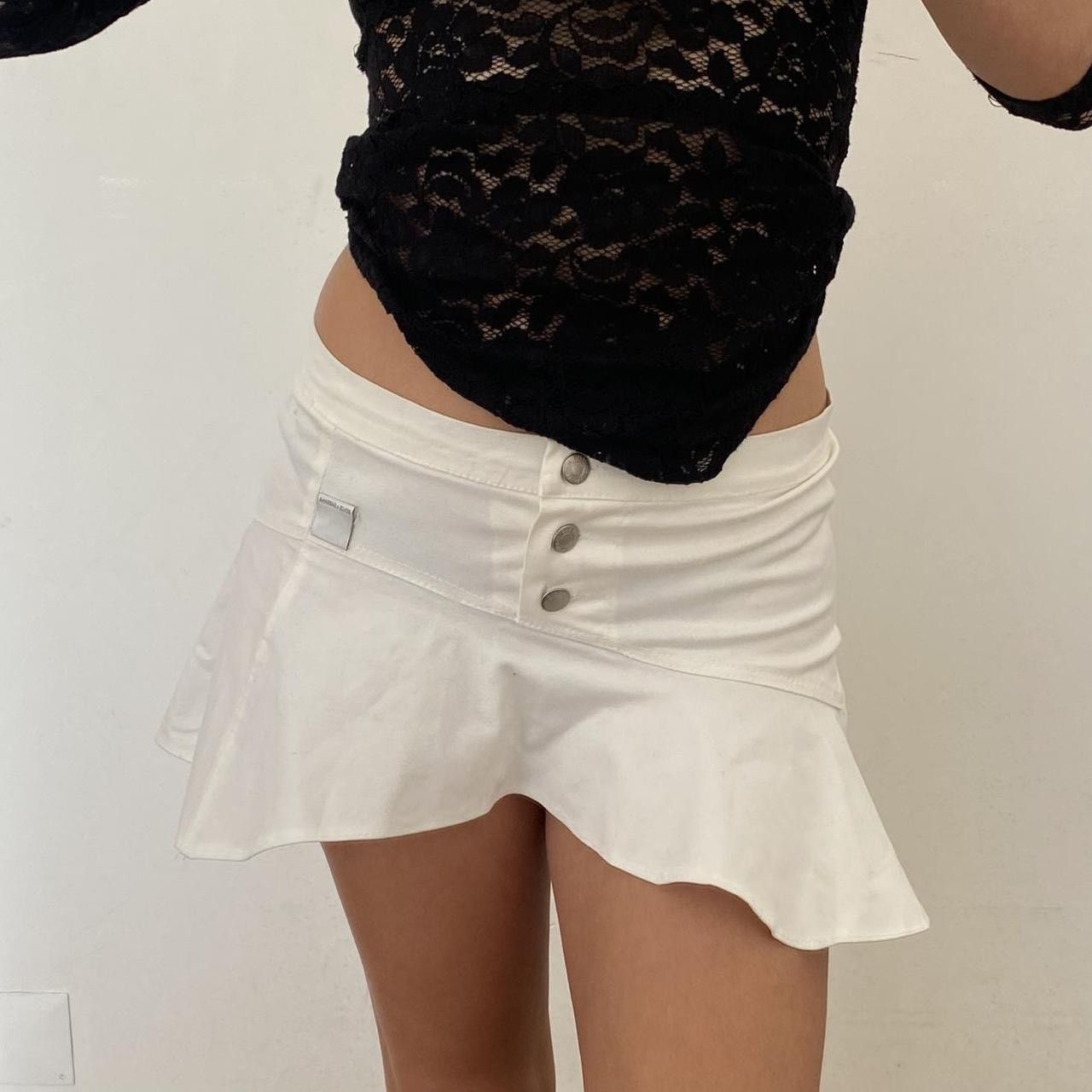 Vintage vintage unique asymmetrical pleated mini skirt Size 26" / US 2 / IT 38 - 1 Thumbnail