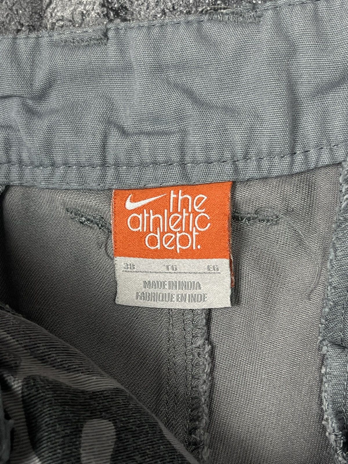 Nike × Vintage Y2K Nike Cargo Camo Shorts Men’s Size 38 Size US 38 / EU 54 - 12 Thumbnail