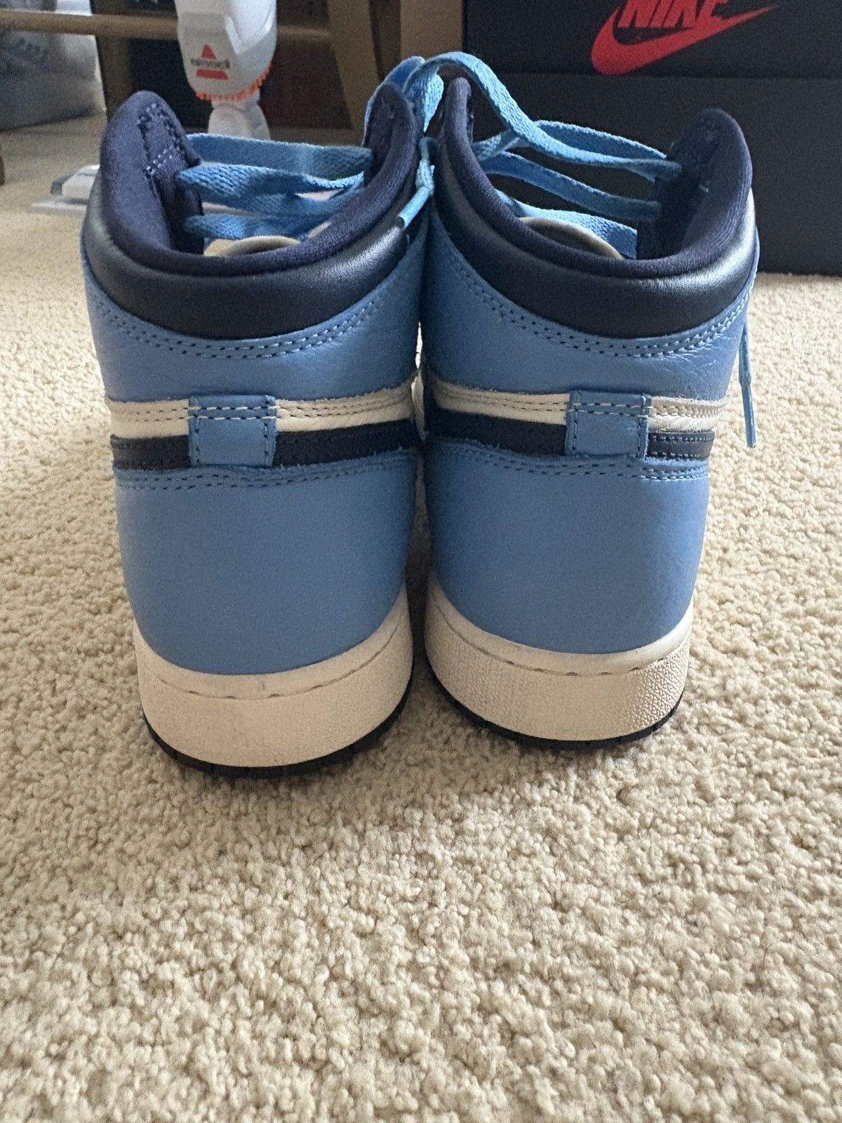 Jordan Brand Jordan 1 Obsidian (GS) Size US 7 / EU 40 - 4 Thumbnail