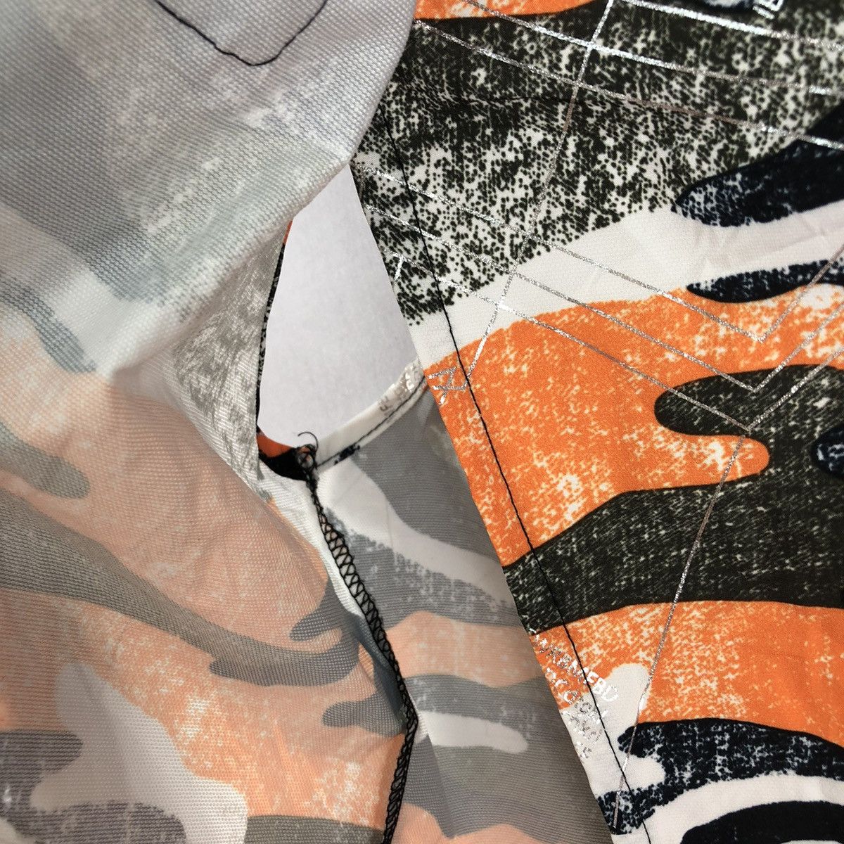 Japanese Brand Vintage Camo Vest Nylon Buckle Back Pullover Harajuku Style Size US M / EU 48-50 / 2 - 11 Thumbnail
