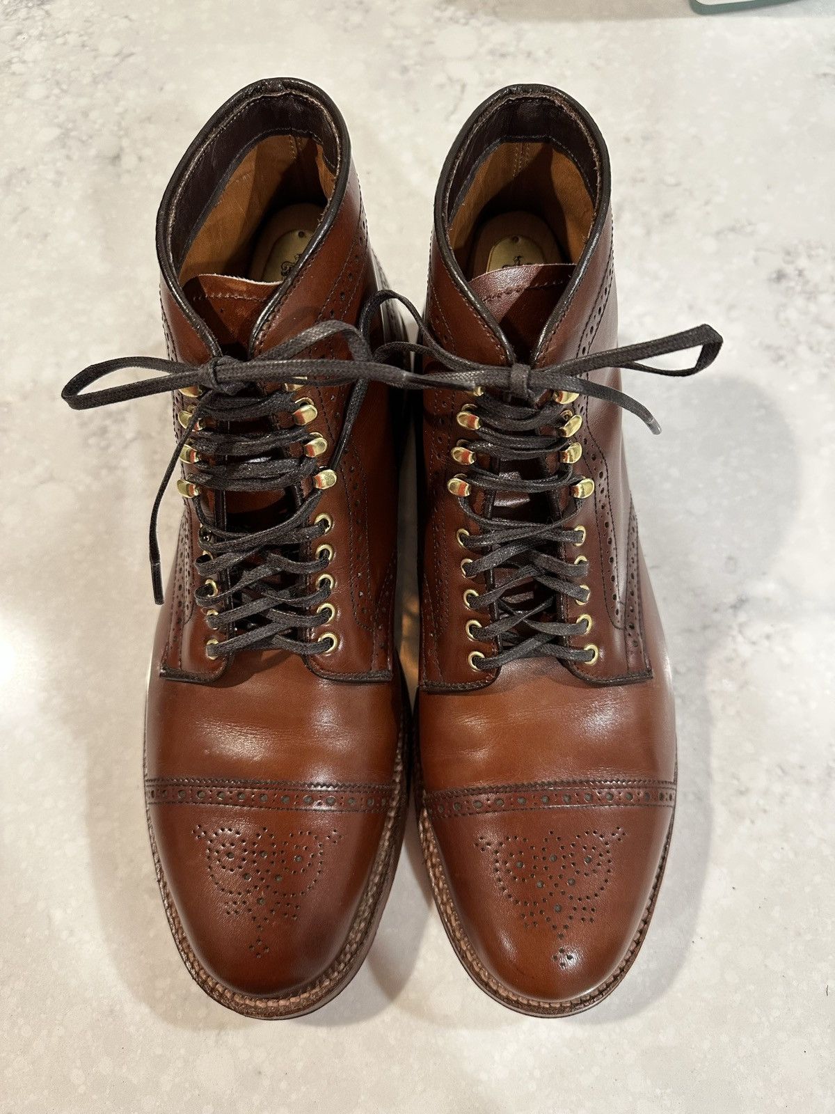 Alden Alden D8837H Walnut Calfskin Medallion Cap Toe Boot Size US 11 / EU 44 - 1 Thumbnail