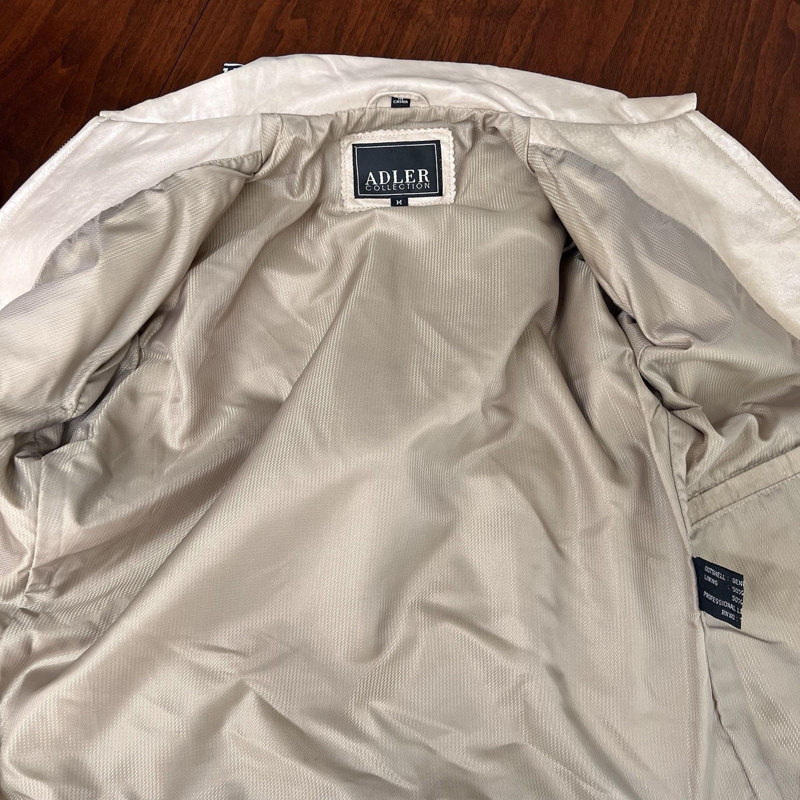 Adler Adler Collection Women (M) Beige Leather Jacket 90s Y2K Size M / US 6-8 / IT 42-44 - 12 Thumbnail