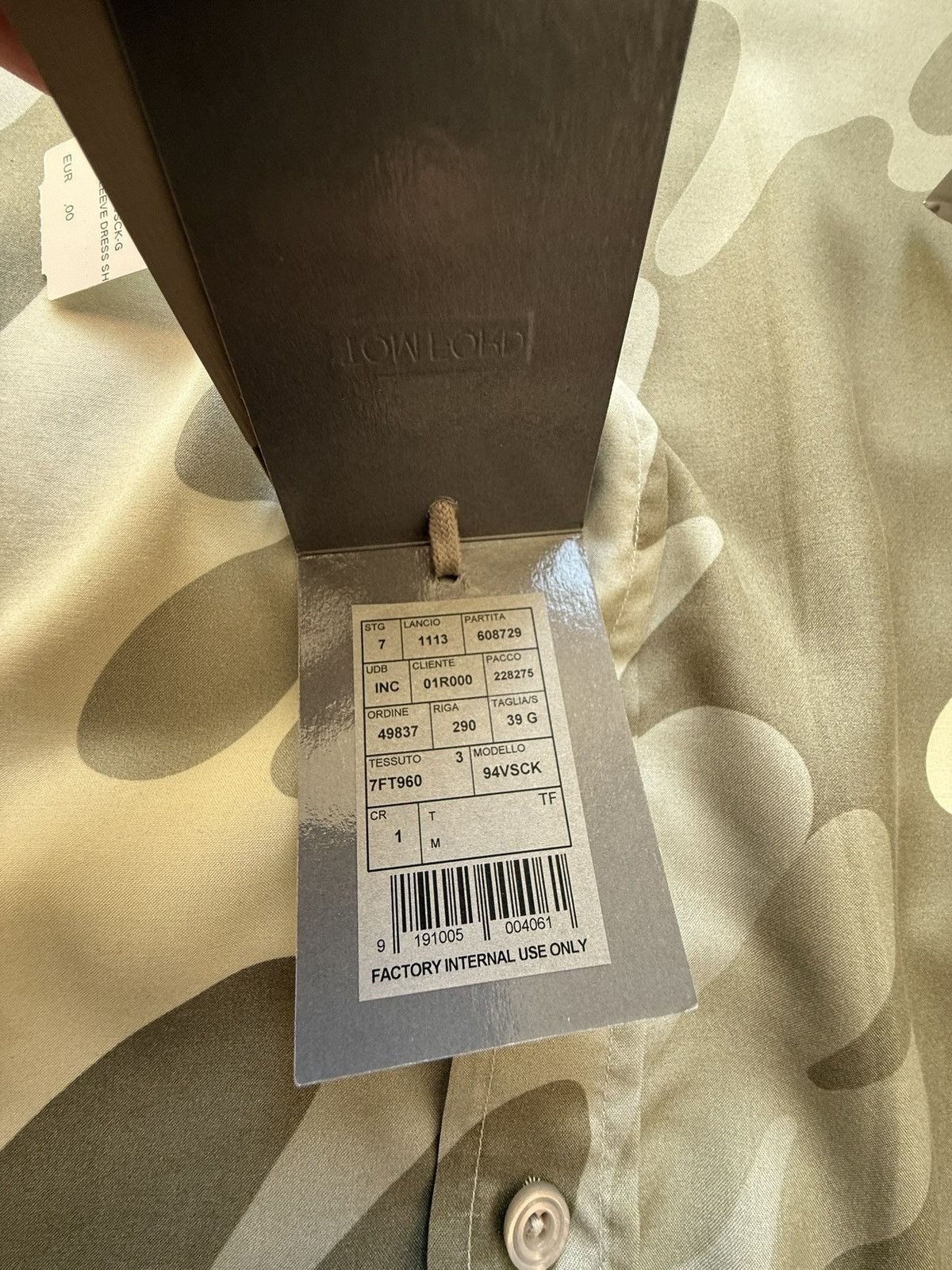 Tom Ford Tom Ford camo silk slim silk shirt camouflage 39 M Size US M / EU 48-50 / 2 - 21 Thumbnail