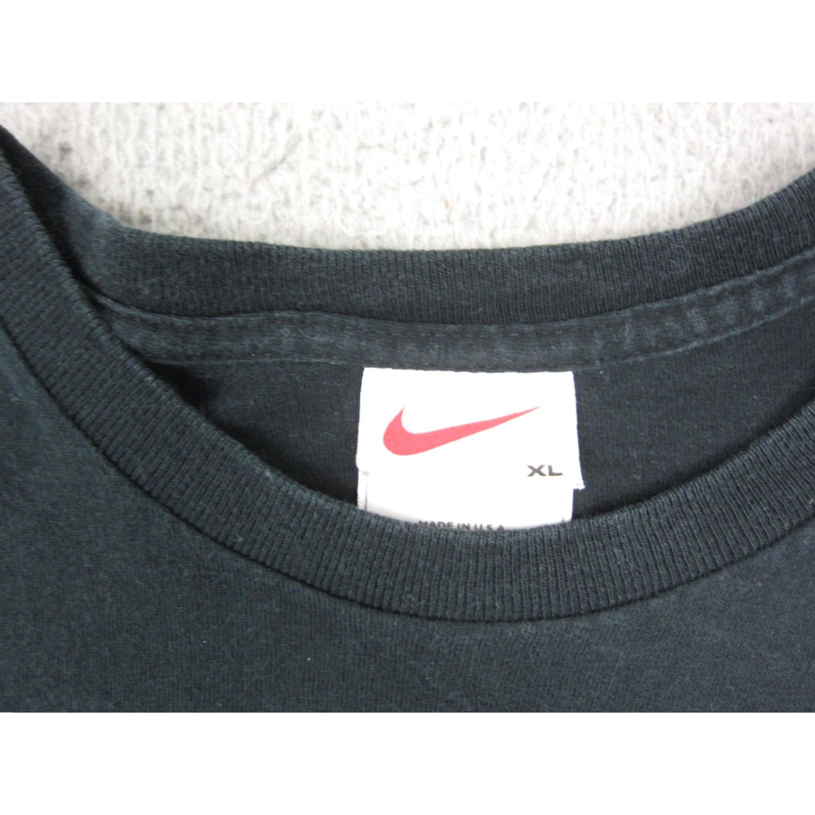 Nike VINTAGE Nike Athletics Shirt Mens XL Black Long Sleeve Crew Neck USA Made Shirt XL Black Nike Logo Regular fit All Seasons Mens XL Shirt Size US XL / EU 56 / 4 - 3 Thumbnail