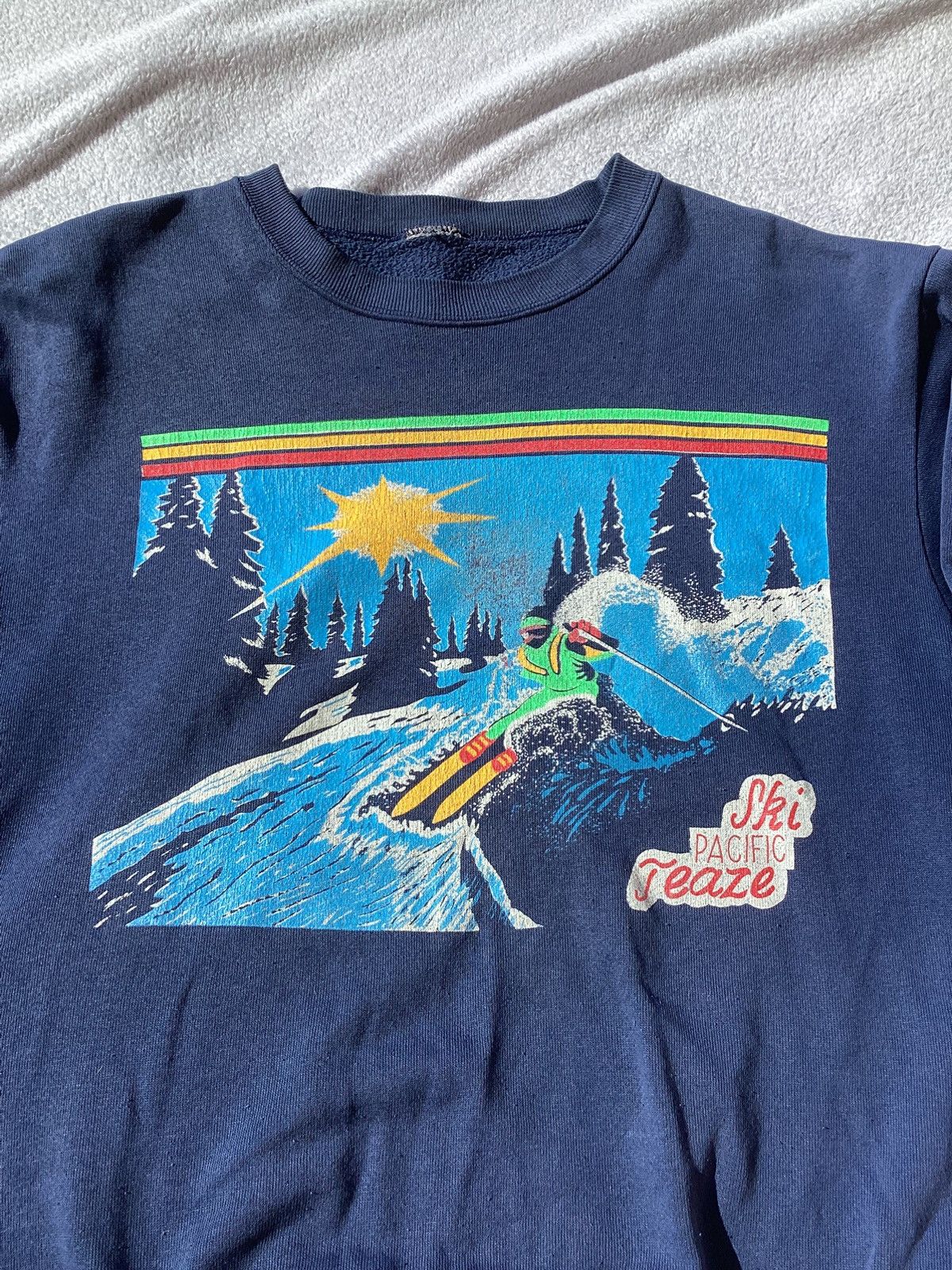 Other Vtg 80s/90s Pacific ski tee skiing outdoor nature sweatshirt Size US S / EU 44-46 / 1 - 2 Thumbnail