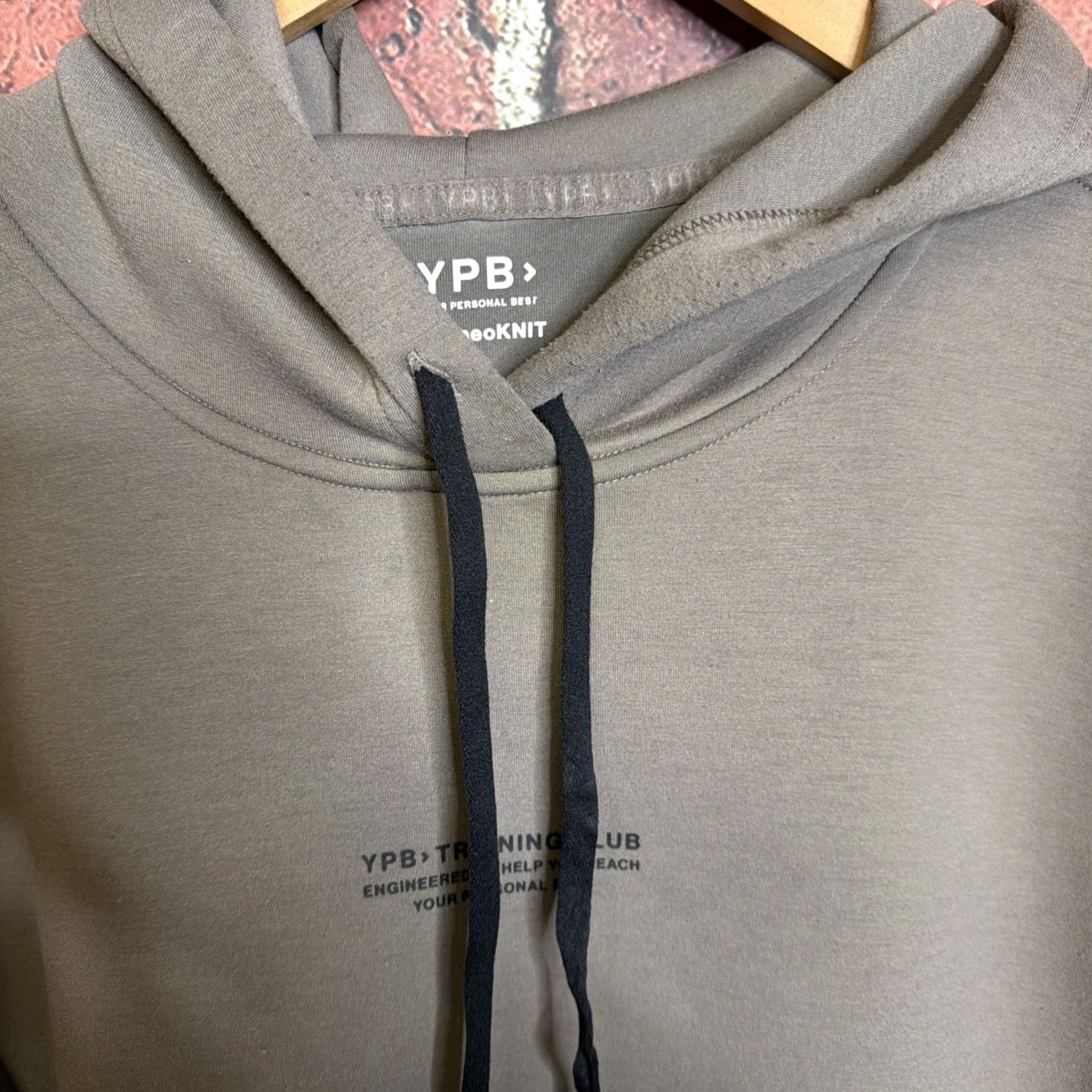 Abercrombie & Fitch YPB Your Personal Best NeoKnit Brown Mens Hoodie Medium Size US M / EU 48-50 / 2 - 2 Thumbnail