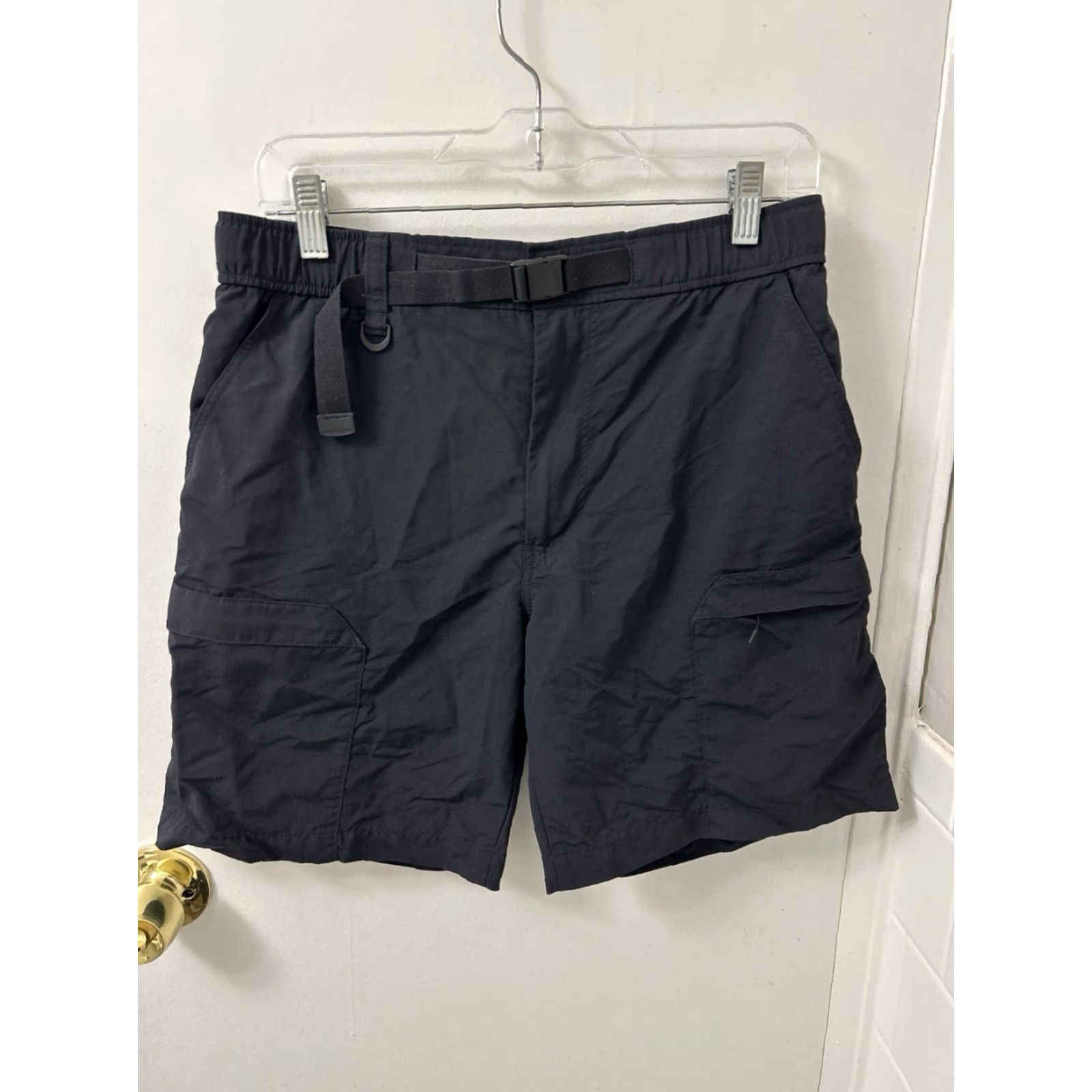 Uniqlo Uniqlo Geared Shorts Mens S Black Nylon Ripstop Hiking Cargo Belted Gorpcore Size US 29 - 2 Thumbnail