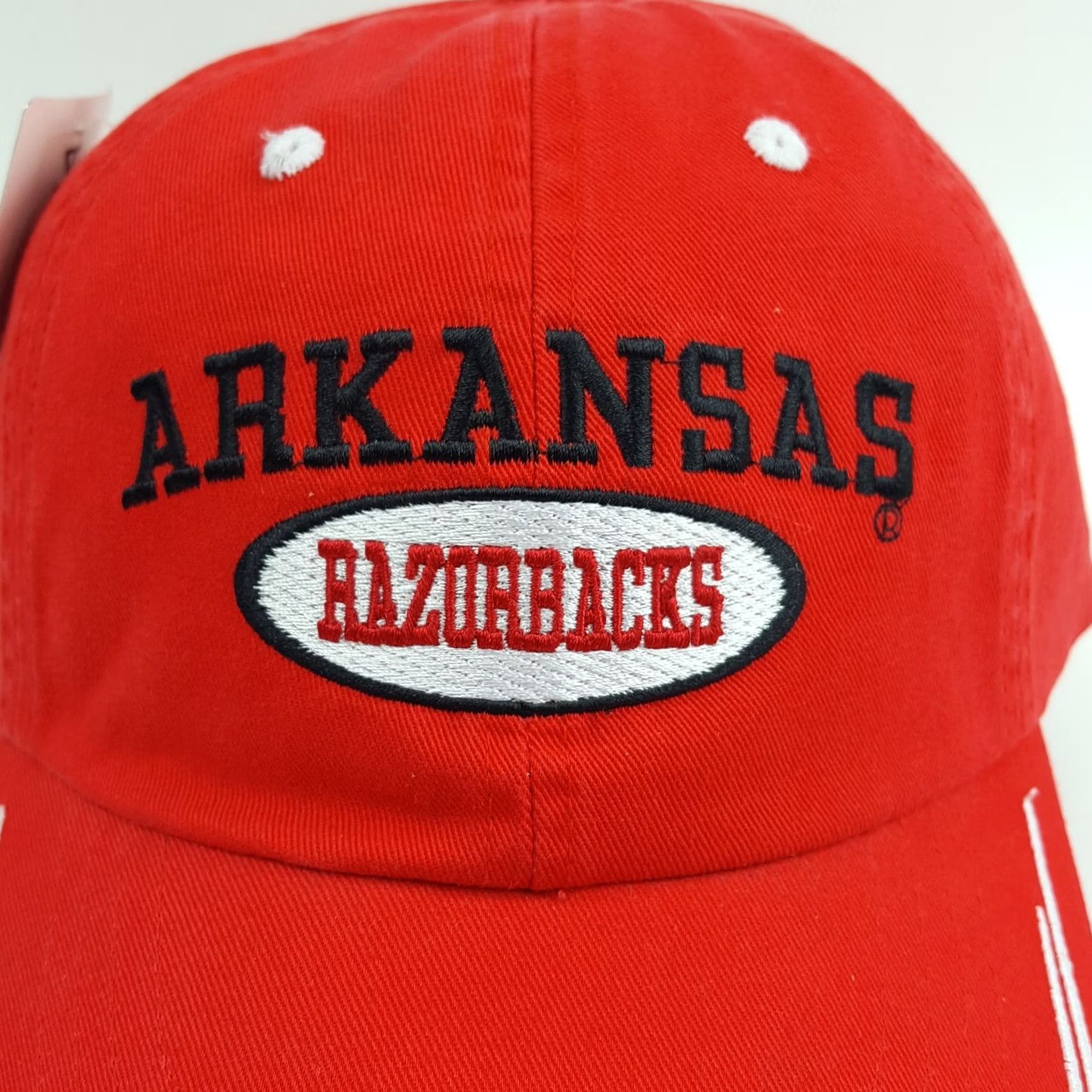 NCAA VINTAGE Arkansas Razorbacks NCAA College Hat Baseball Cap University Spike Hat Adjustable Red Mens Sports University 90s Logo Embroidered Twill Cotton Size ONE SIZE - 4 Thumbnail