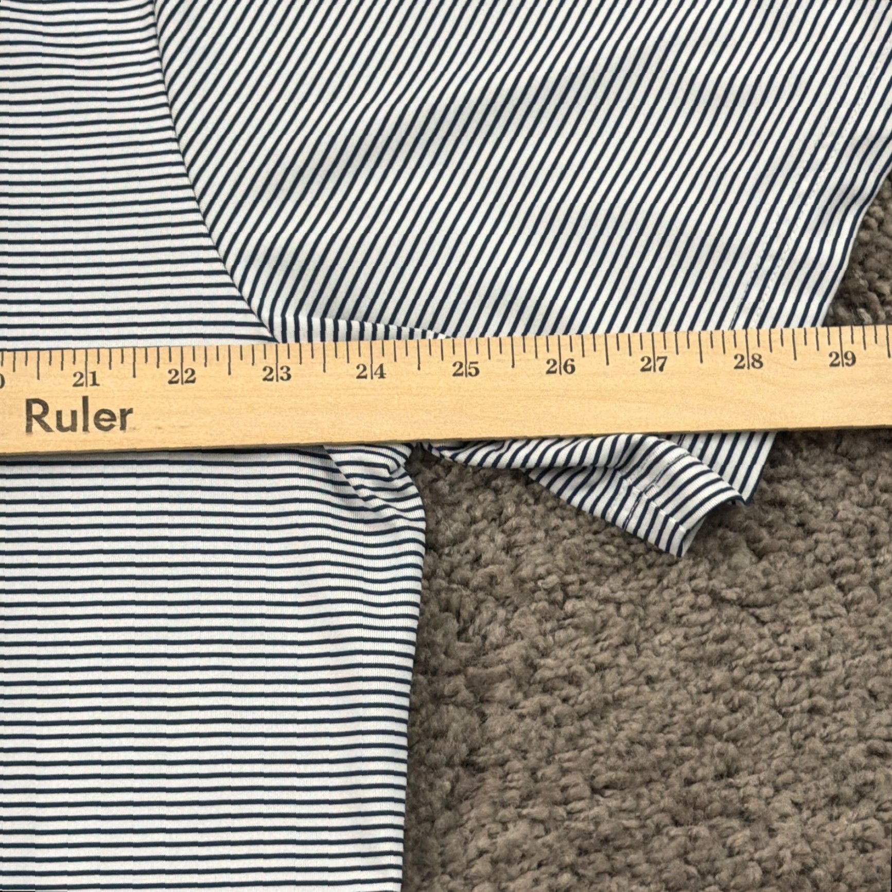 Mizzen+Main Mizzen+Main Shirt Mens XL Blue Polo Performance Stretch Short Sleeve Breathable Polo Shirt Mulitfit? (Note: Original title words used; no additions) Size US XL / EU 56 / 4 - 7 Thumbnail