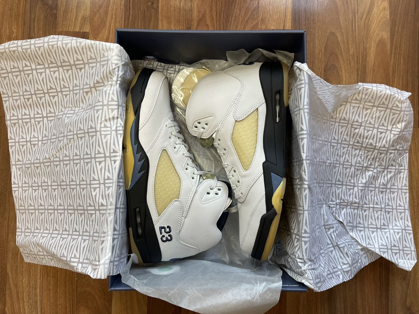 image of A Ma Maniere Dawn Air Jordan 5 Size 14M 15.5W Shoes in Grey, Men's
