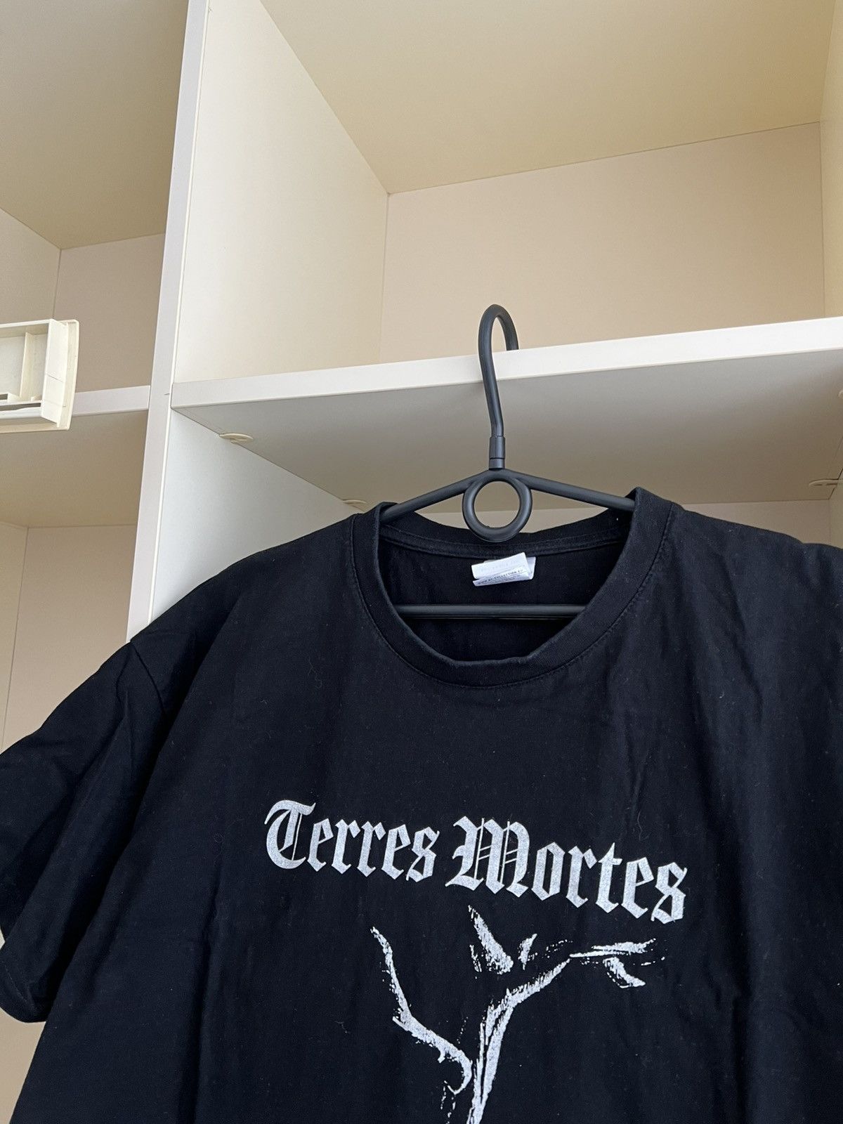Band Tees Vintage Terres Mortes Black Metal Rock T-Shirt Tee Size L Size US L / EU 52-54 / 3 - 7 Thumbnail