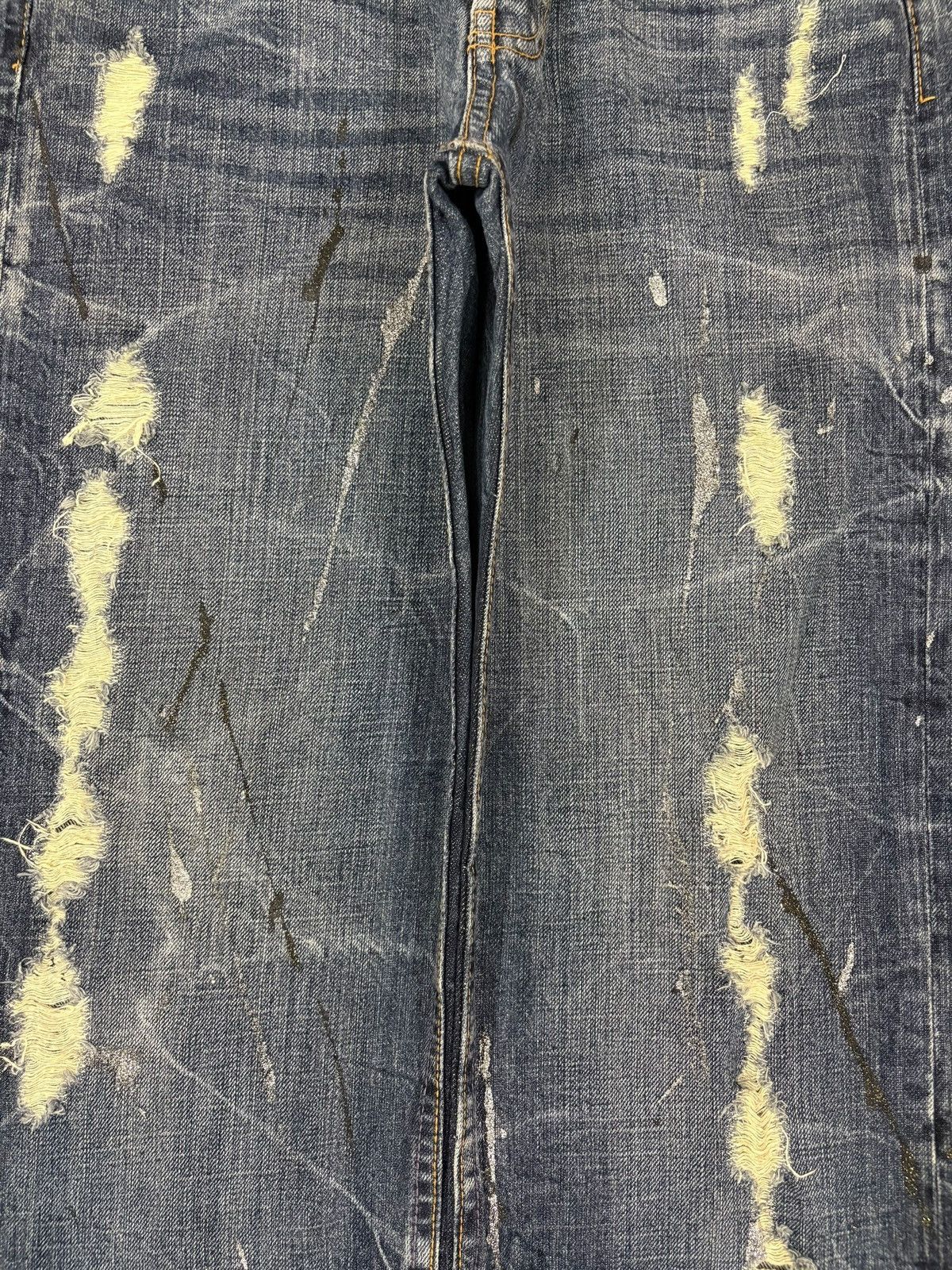 Japanese Brand Vintage Japanese Brand Paint Splattered Distress Loose Jeans Size 31" - 5 Thumbnail