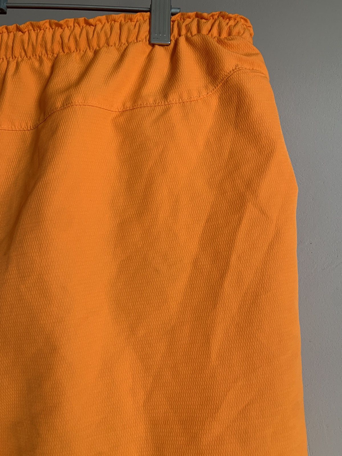 Nike Vintage FC Barcelona 2006 away orange soccer shorts Nike Size US 32 / EU 48 - 8 Thumbnail