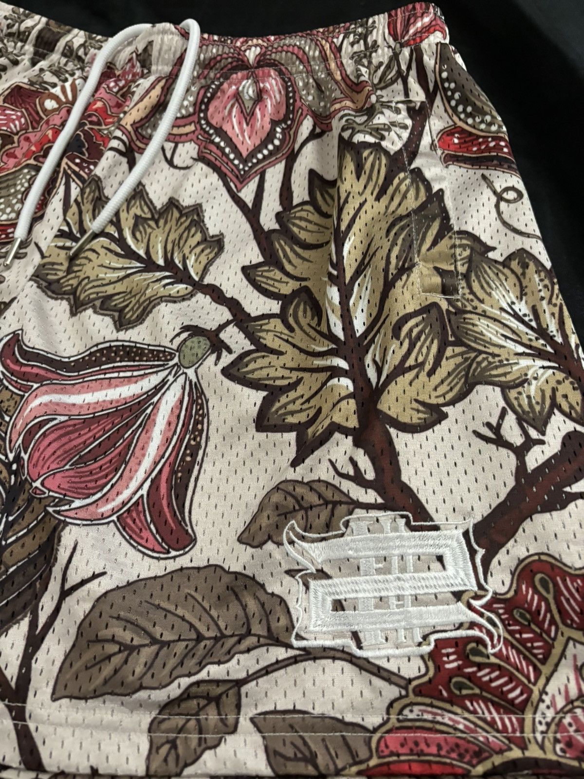 Japanese Brand Fifty2hundred Floral Shorts M Size US 32 / EU 48 - 2 Thumbnail