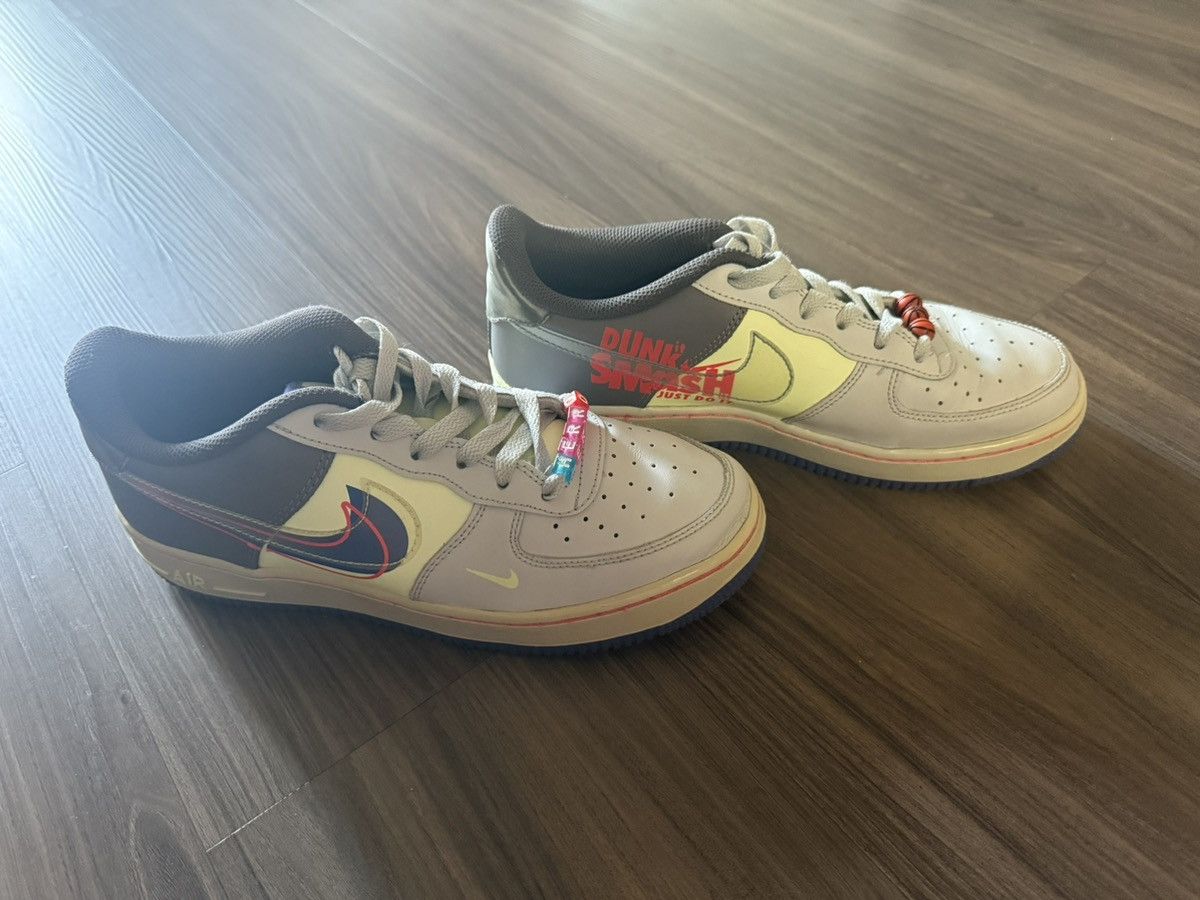 Nike Nike Air Force 1 LV8 3 GS Dunk Smash Size 7Y Gray Volt Red Size US 7 / EU 40 - 1 Thumbnail