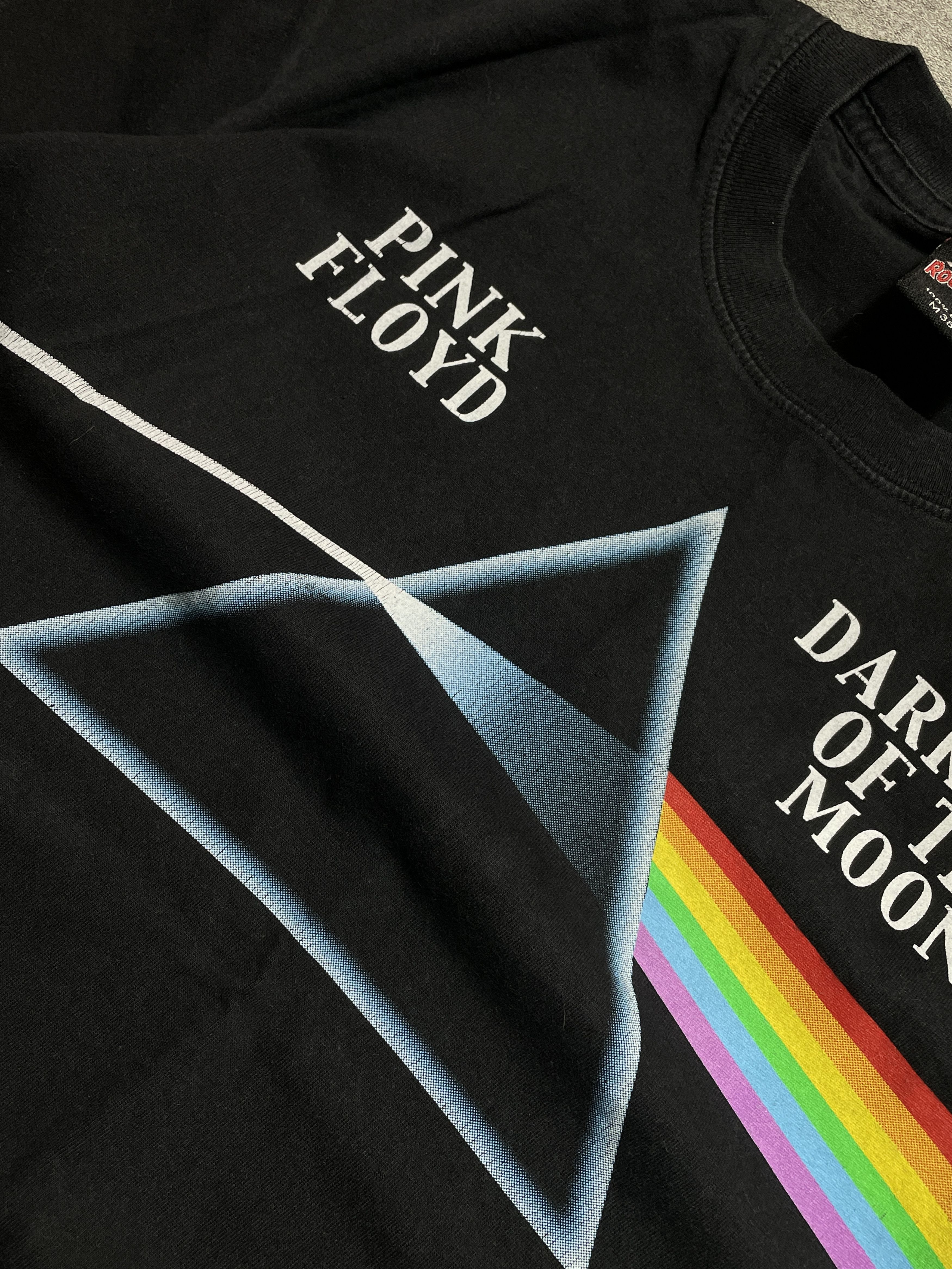 Band Tees ❗️RARE❗️Vintage Y2K Pink Floyd T-Shirt Rock Band Tee Size US XS / EU 42 / 0 - 6 Thumbnail